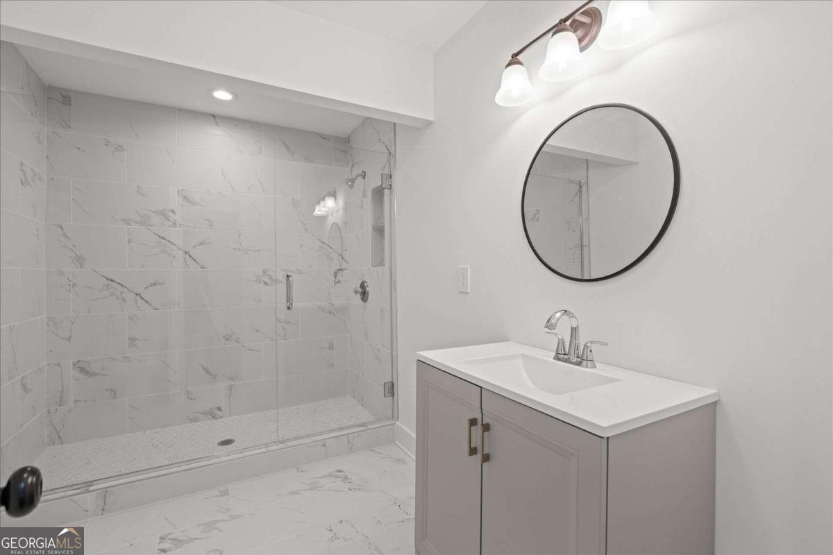 317 Bledsoe Street Property Photo 21