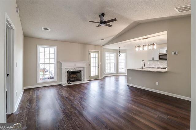1216 Dylan Way Property Photo 16