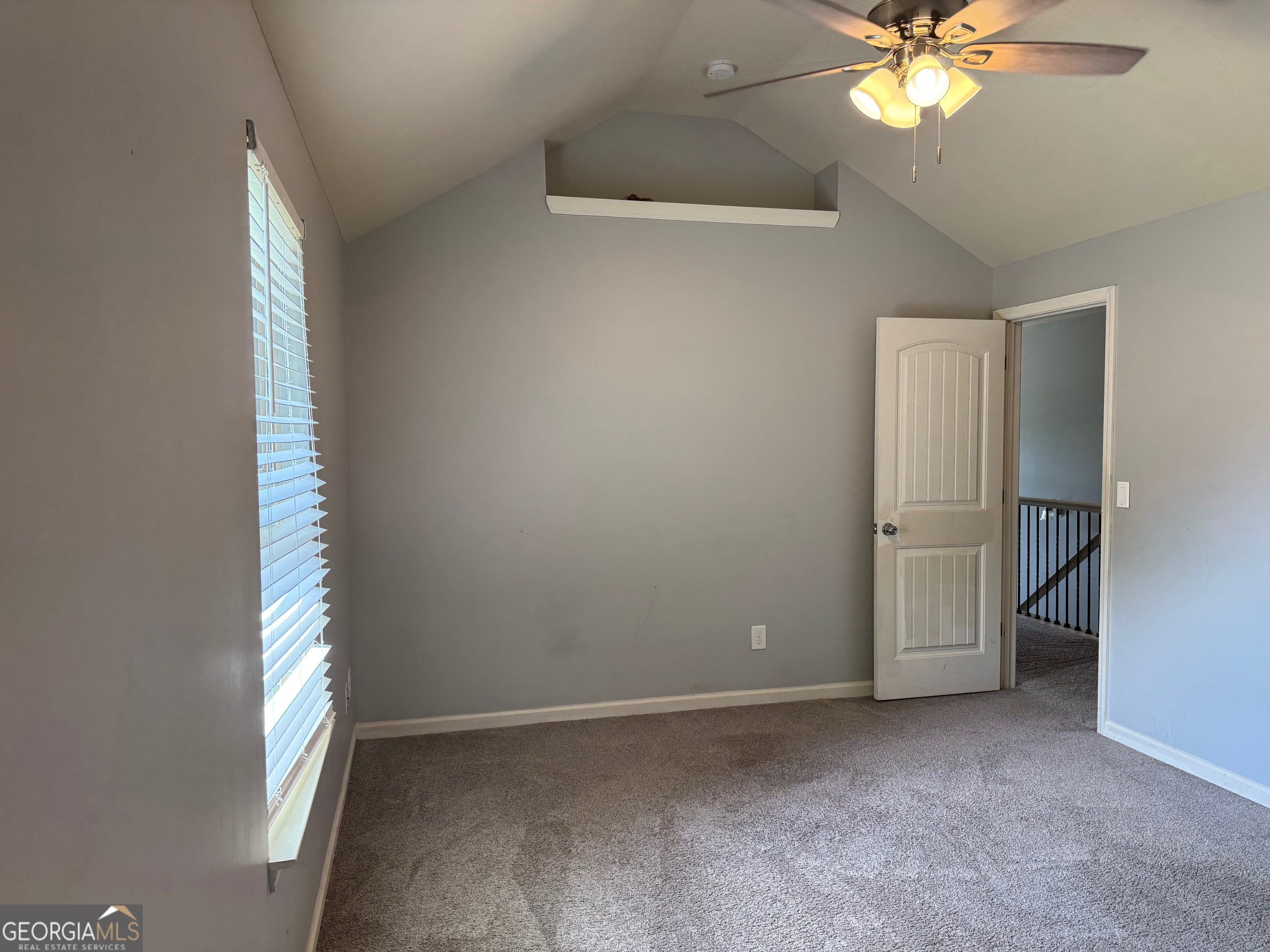 2337 Braelin Loop Property Photo 18