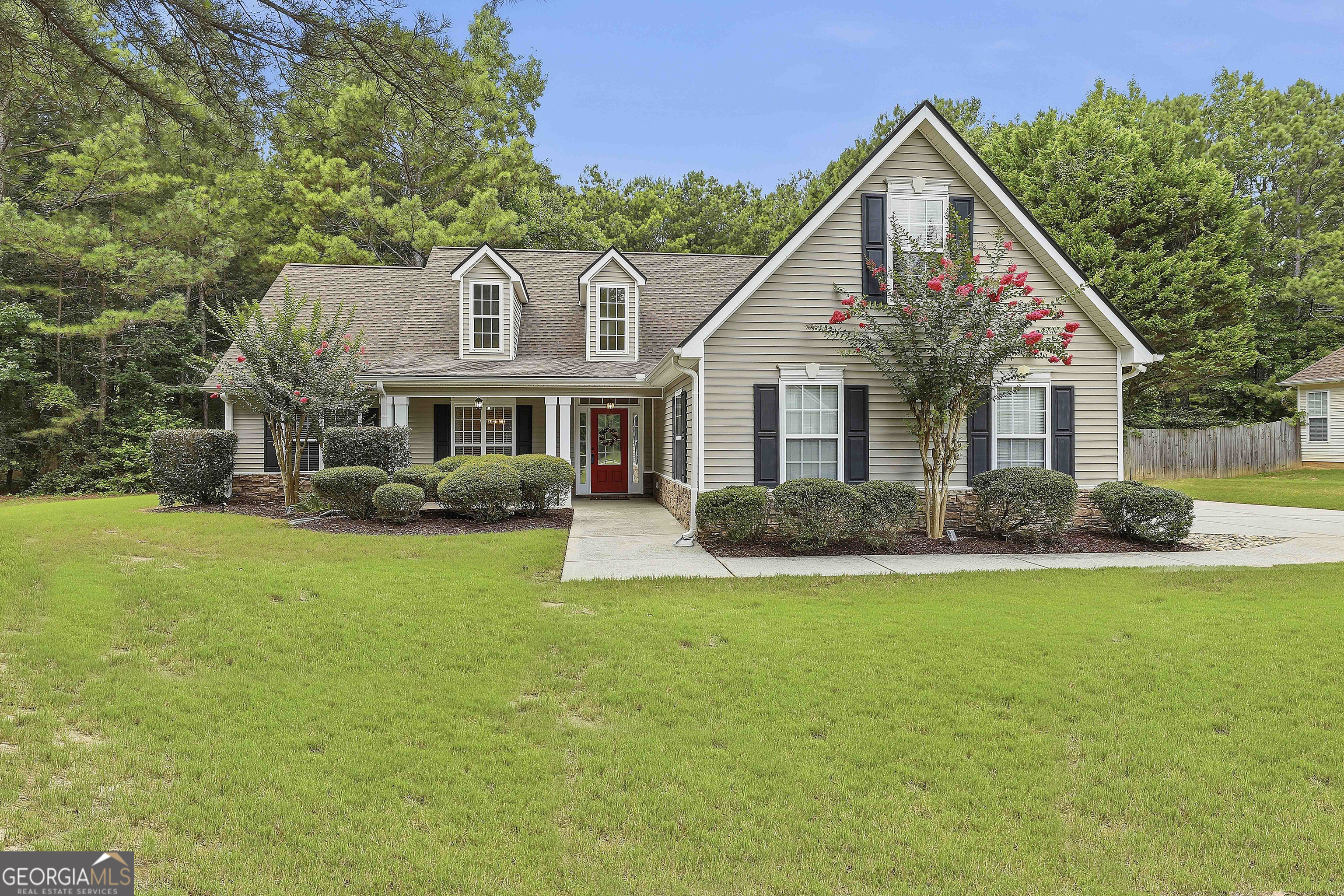 311 Ivy Vale Court Property Photo 1