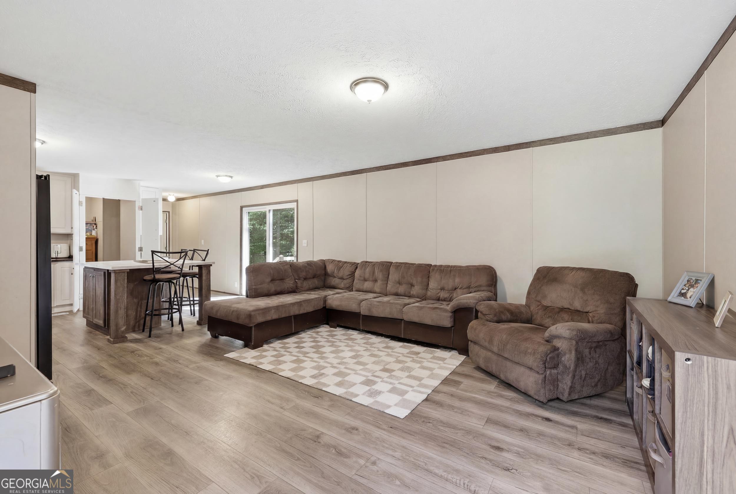 739 Ridgeview Drive Property Photo 3