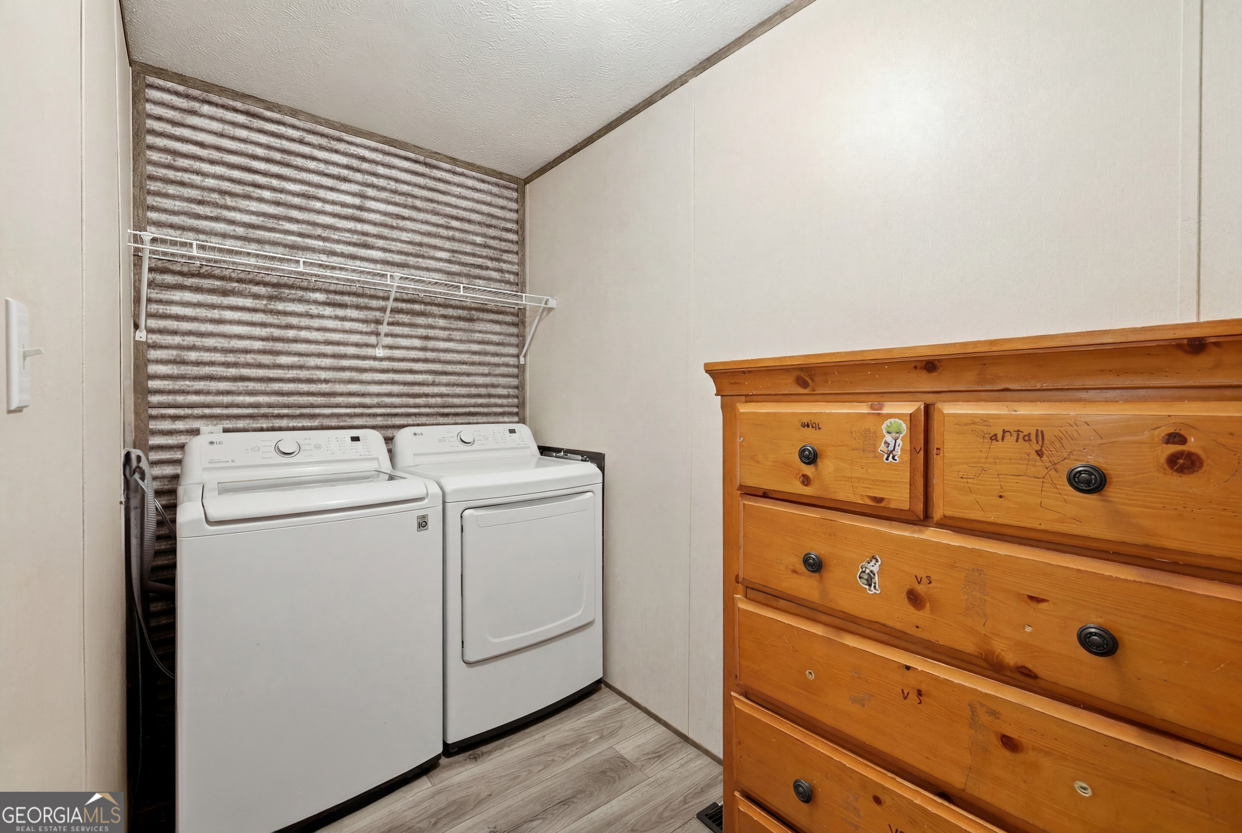 739 Ridgeview Drive Property Photo 6