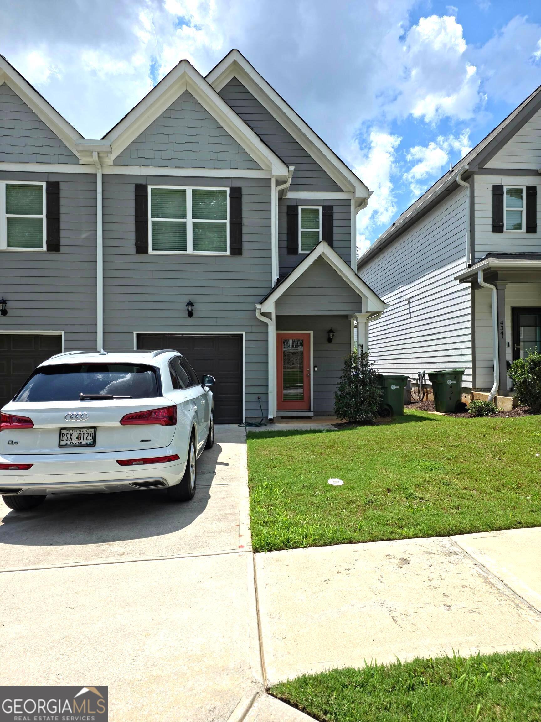 430 Village Creek Drive # B Property Photo 2