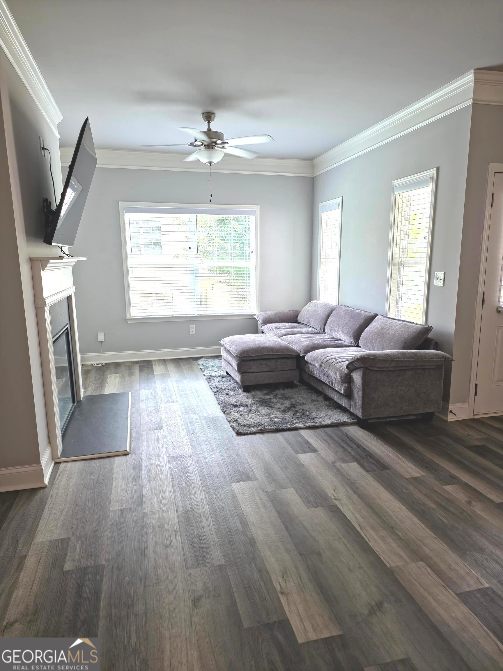 430 Village Creek Drive # B Property Photo 12
