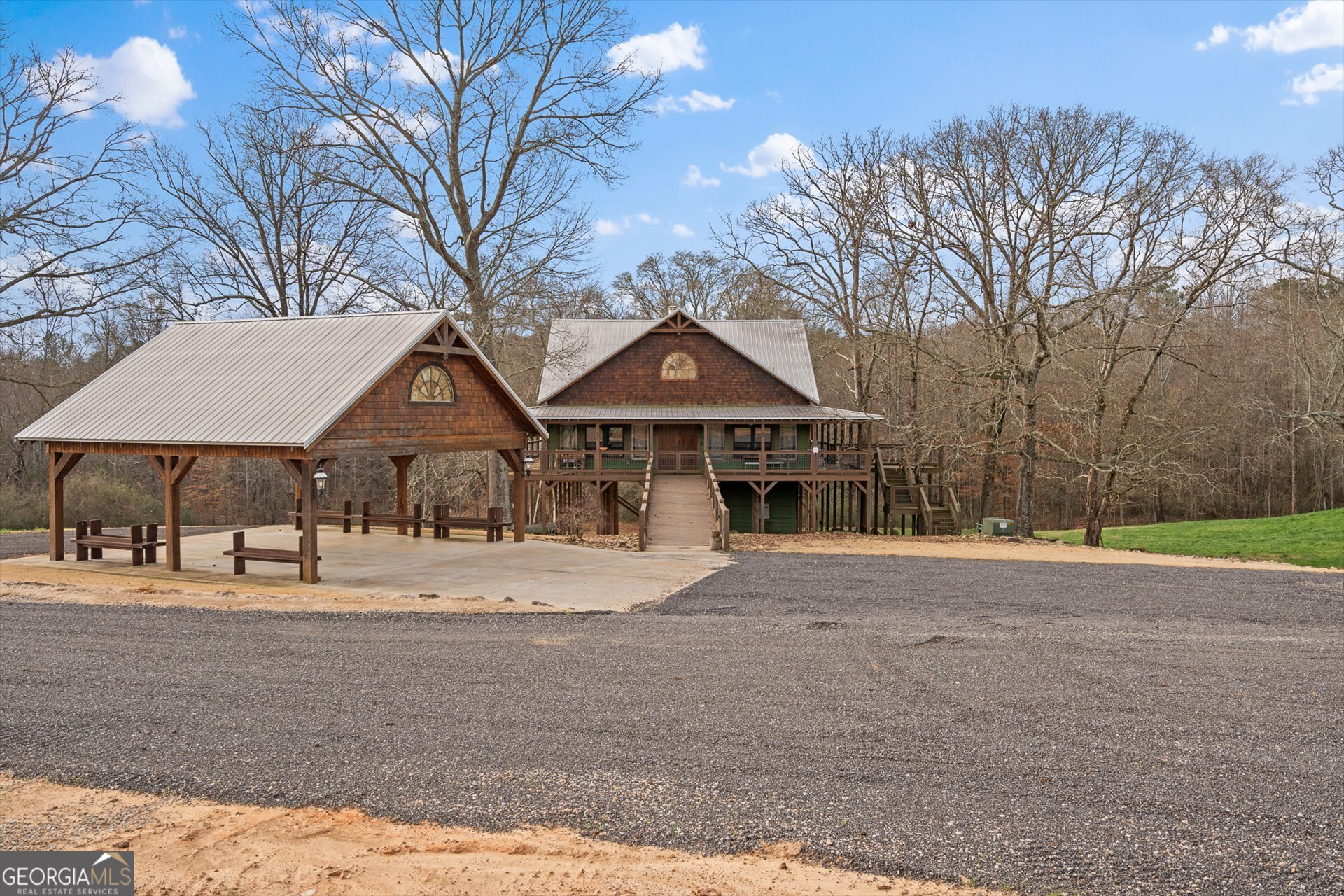 976 Salem Church Road Property Photo 1