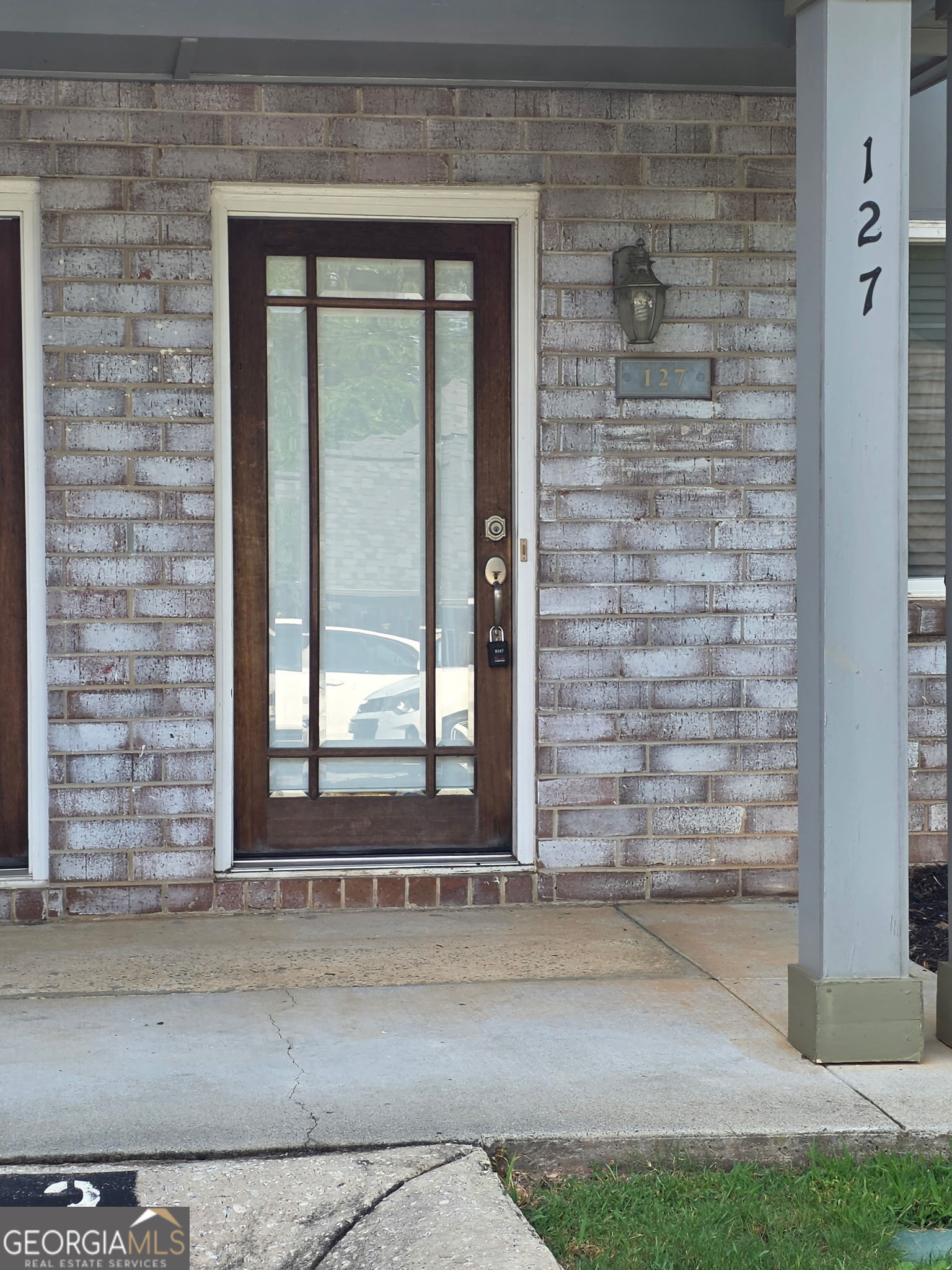 127 Rondak Circle SE Property Photo 1