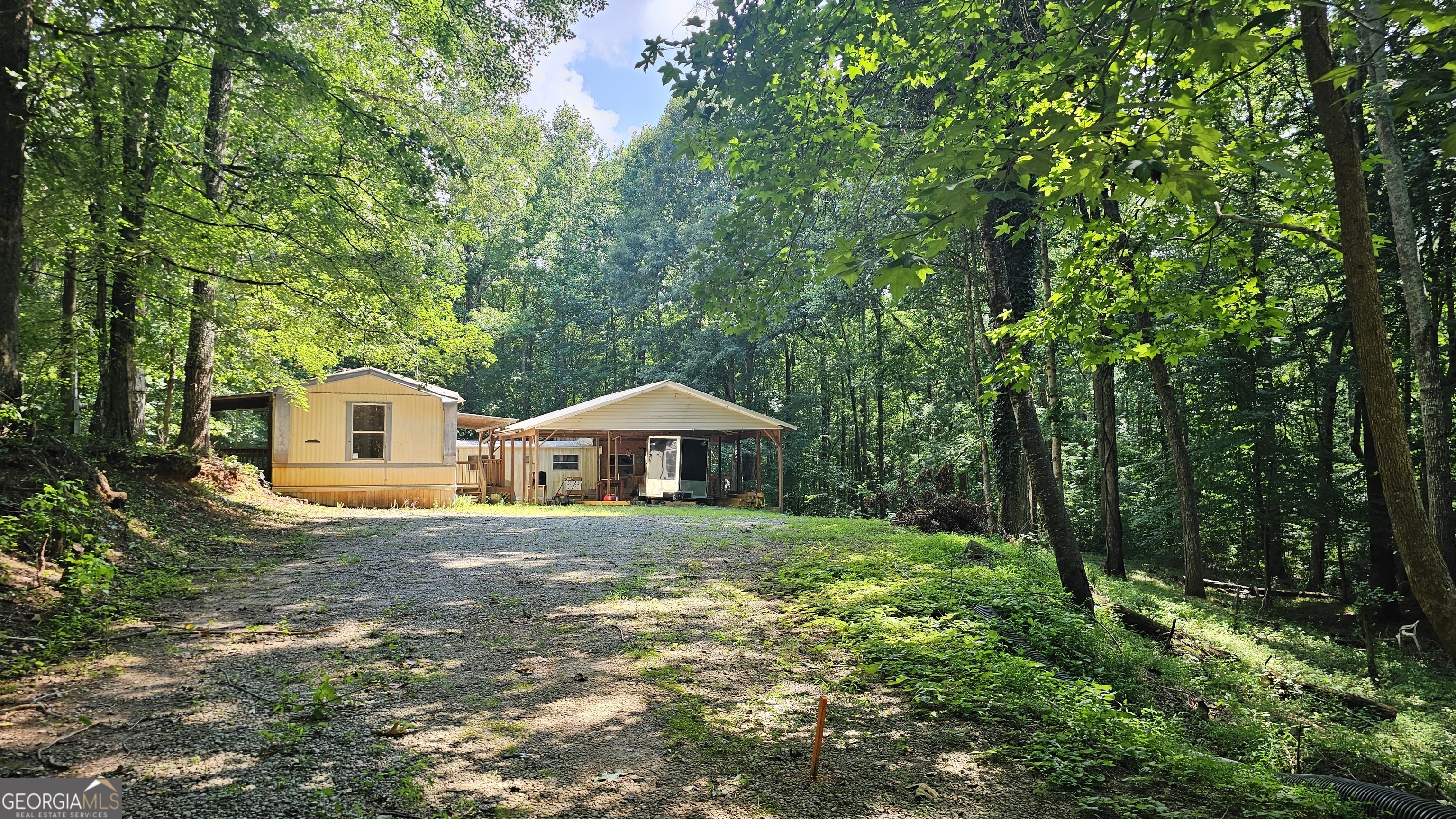 132 Windom Drive Property Photo 2