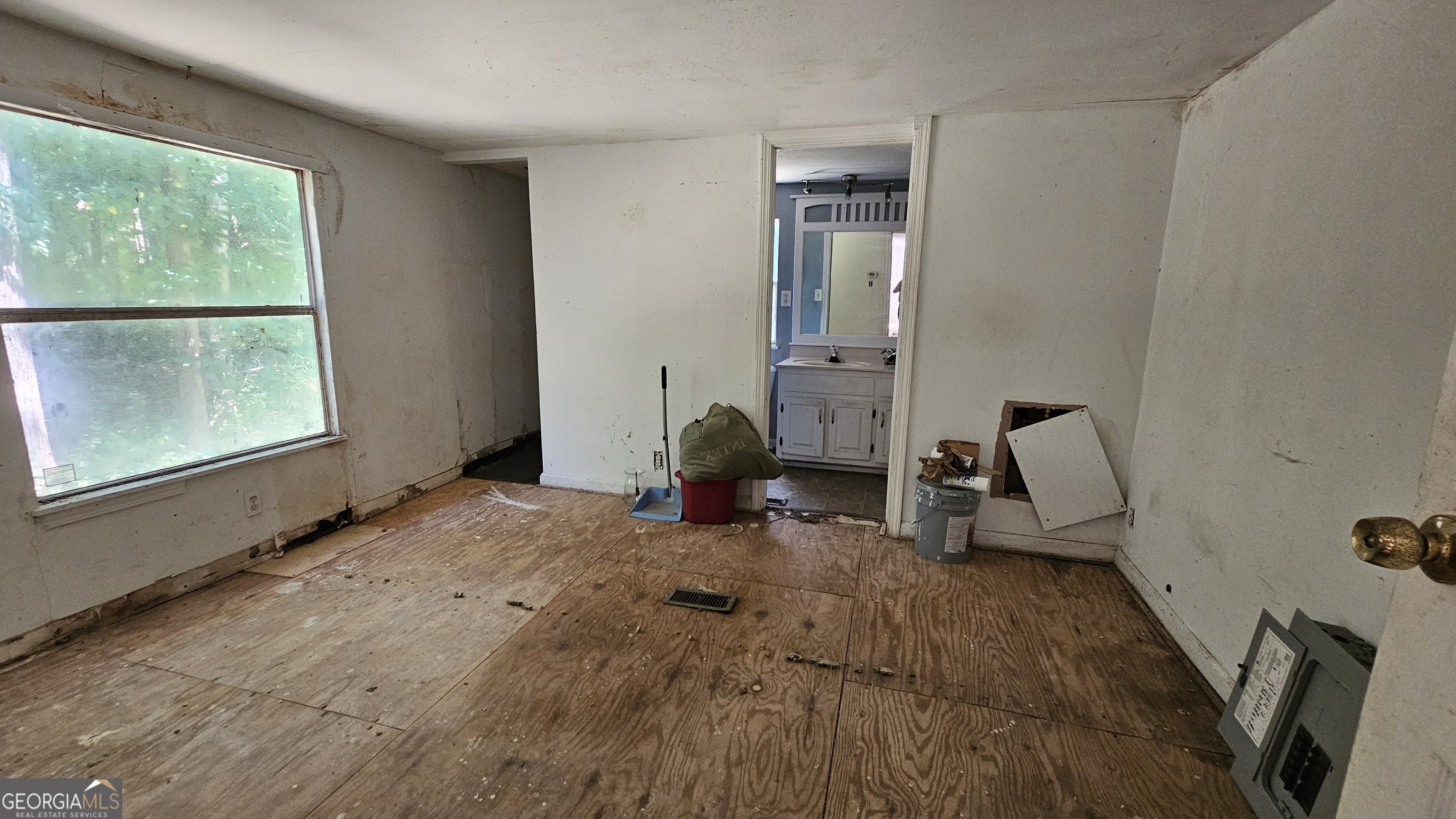 132 Windom Drive Property Photo 12