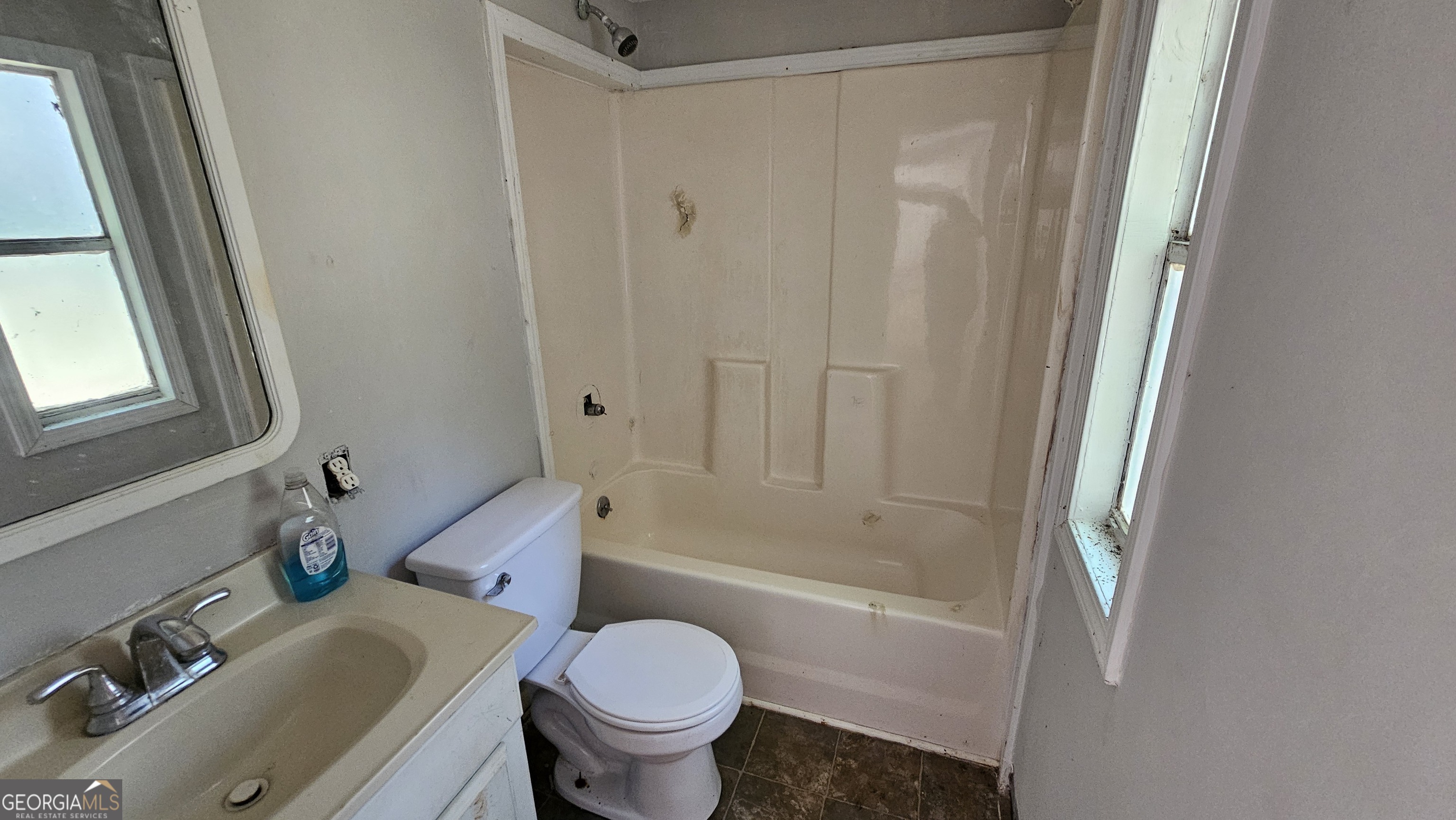 132 Windom Drive Property Photo 17