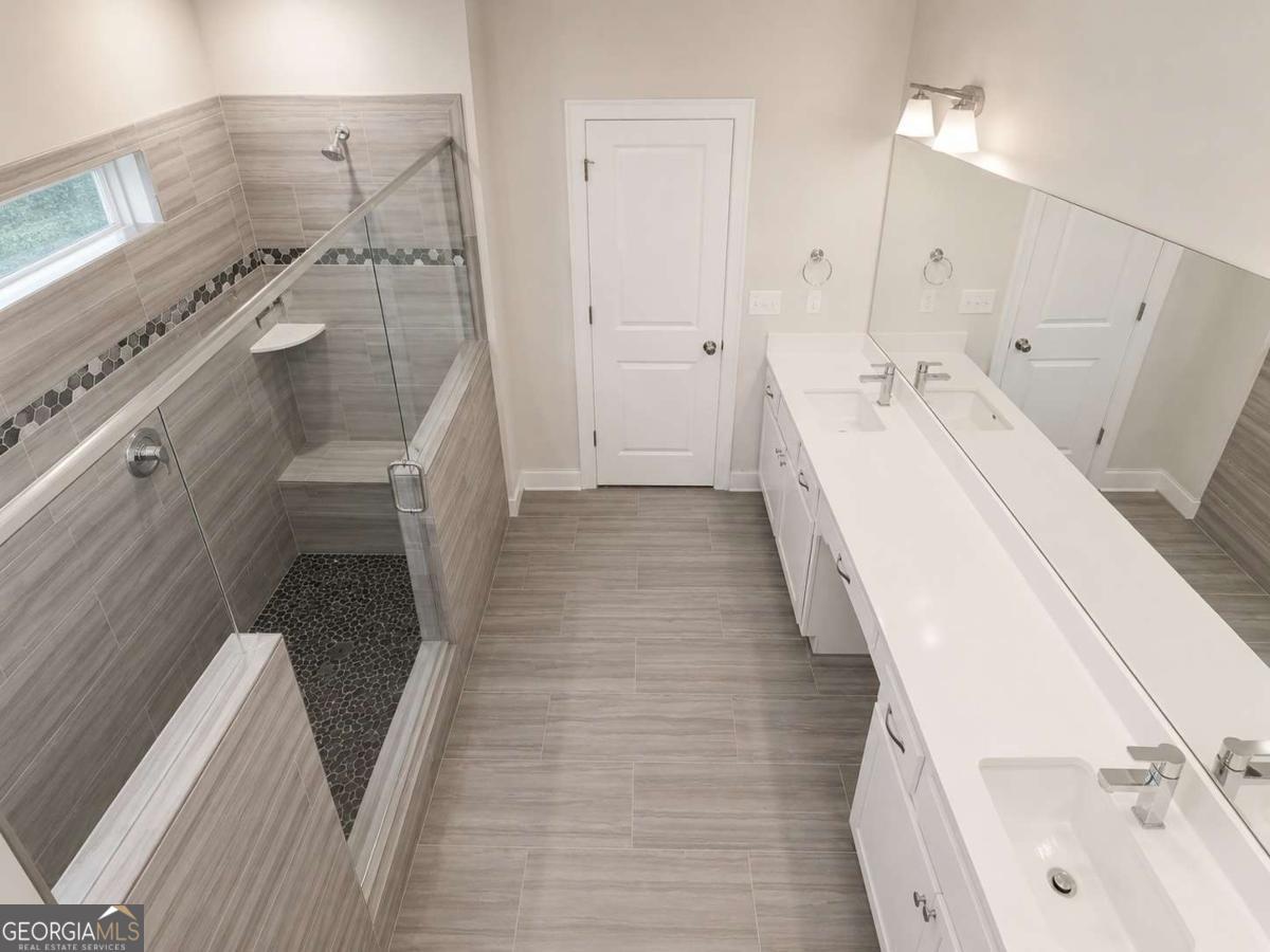 1099 Hibiscus Way Sw Property Photo 16