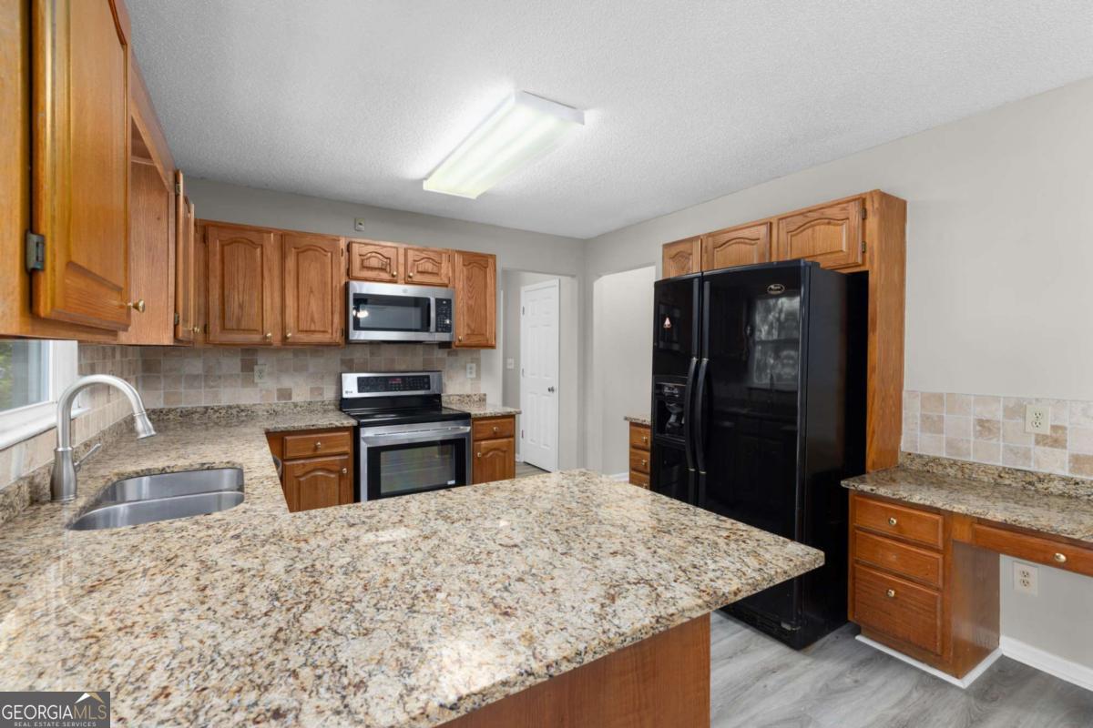 1397 Wynford Gate Sw Property Photo 21