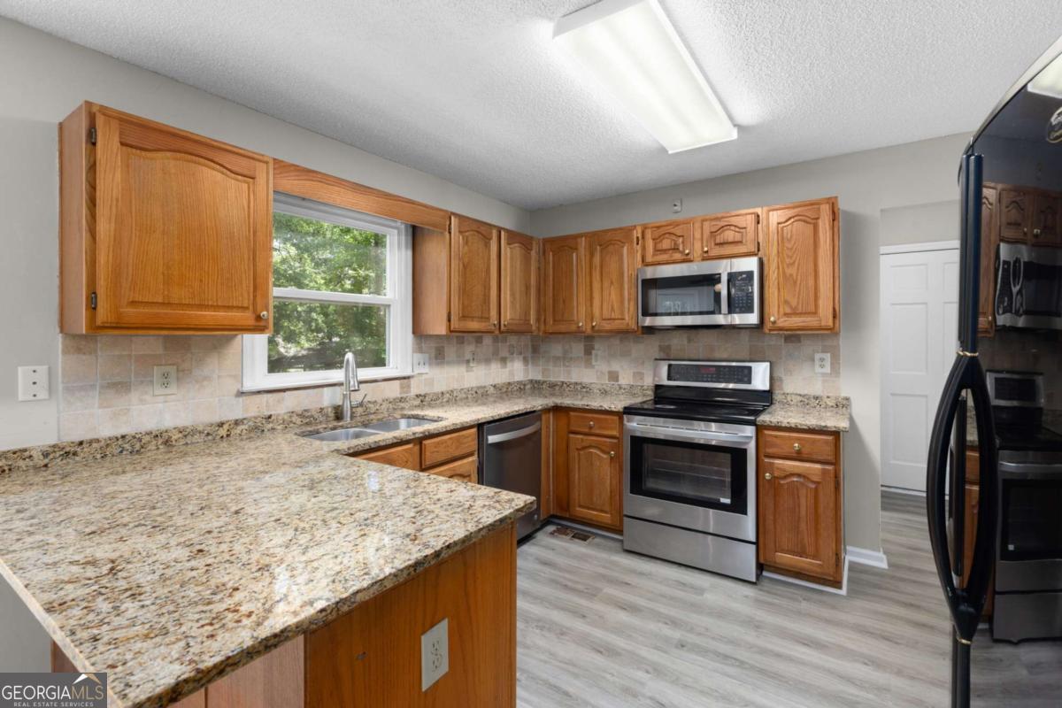 1397 Wynford Gate Sw Property Photo 22