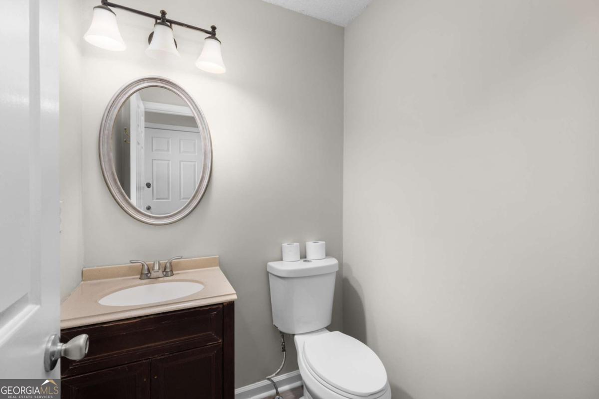 1397 Wynford Gate Sw Property Photo 27