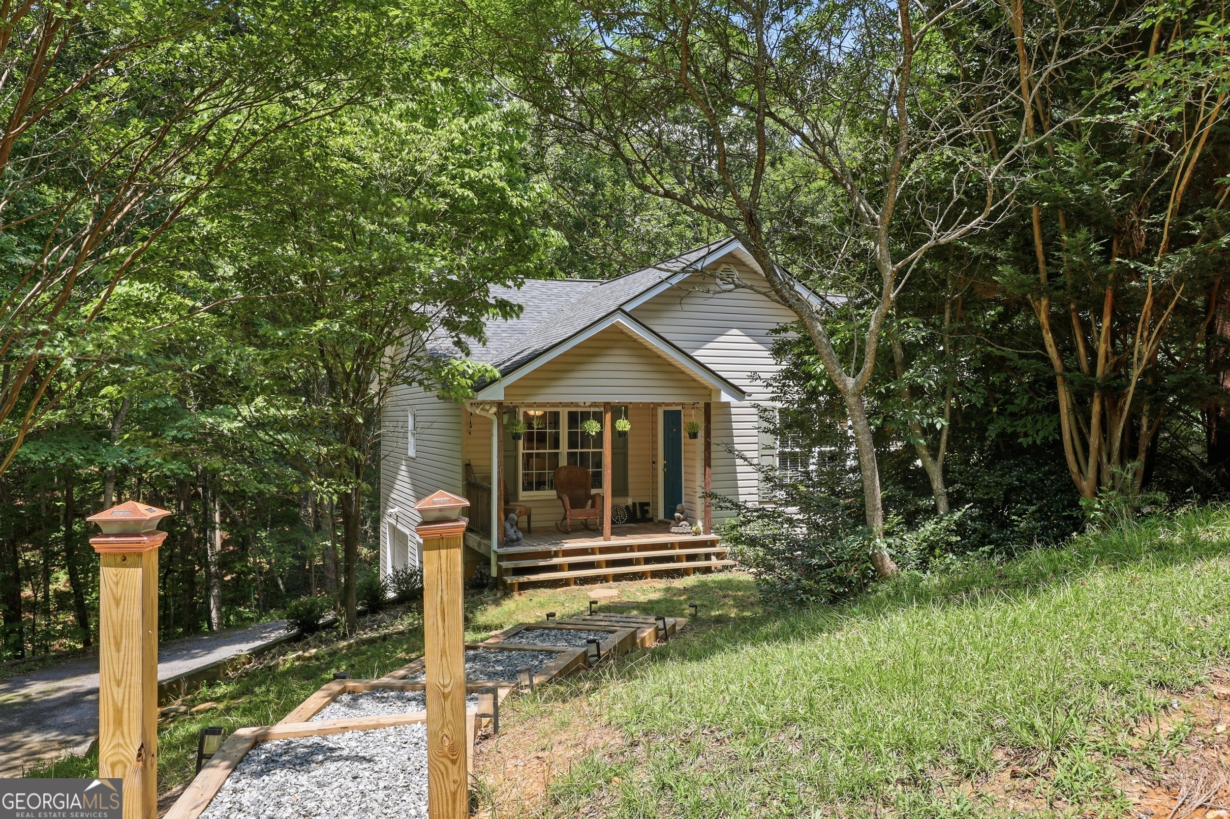 61 Majestic Oak Drive Property Photo 1