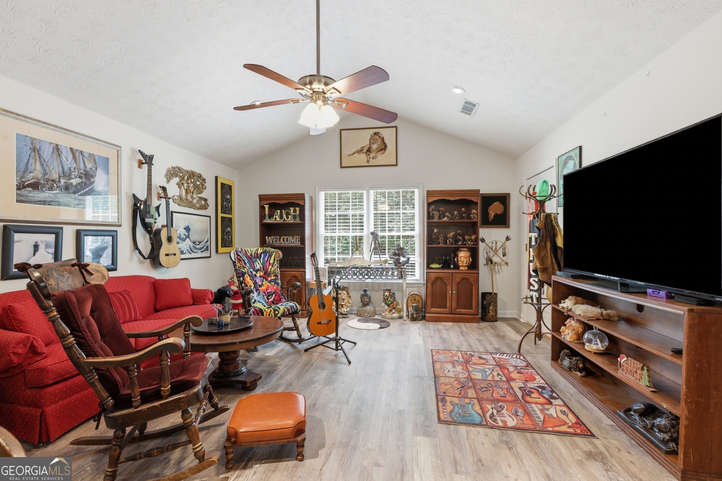 61 Majestic Oak Drive Property Photo 8