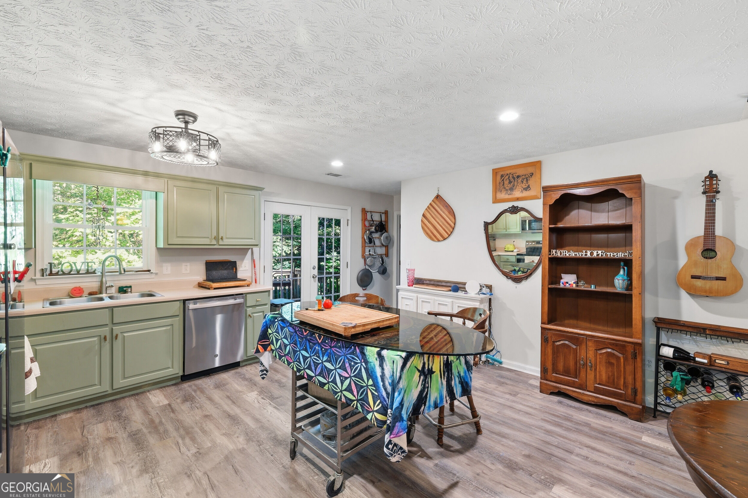 61 Majestic Oak Drive Property Photo 11