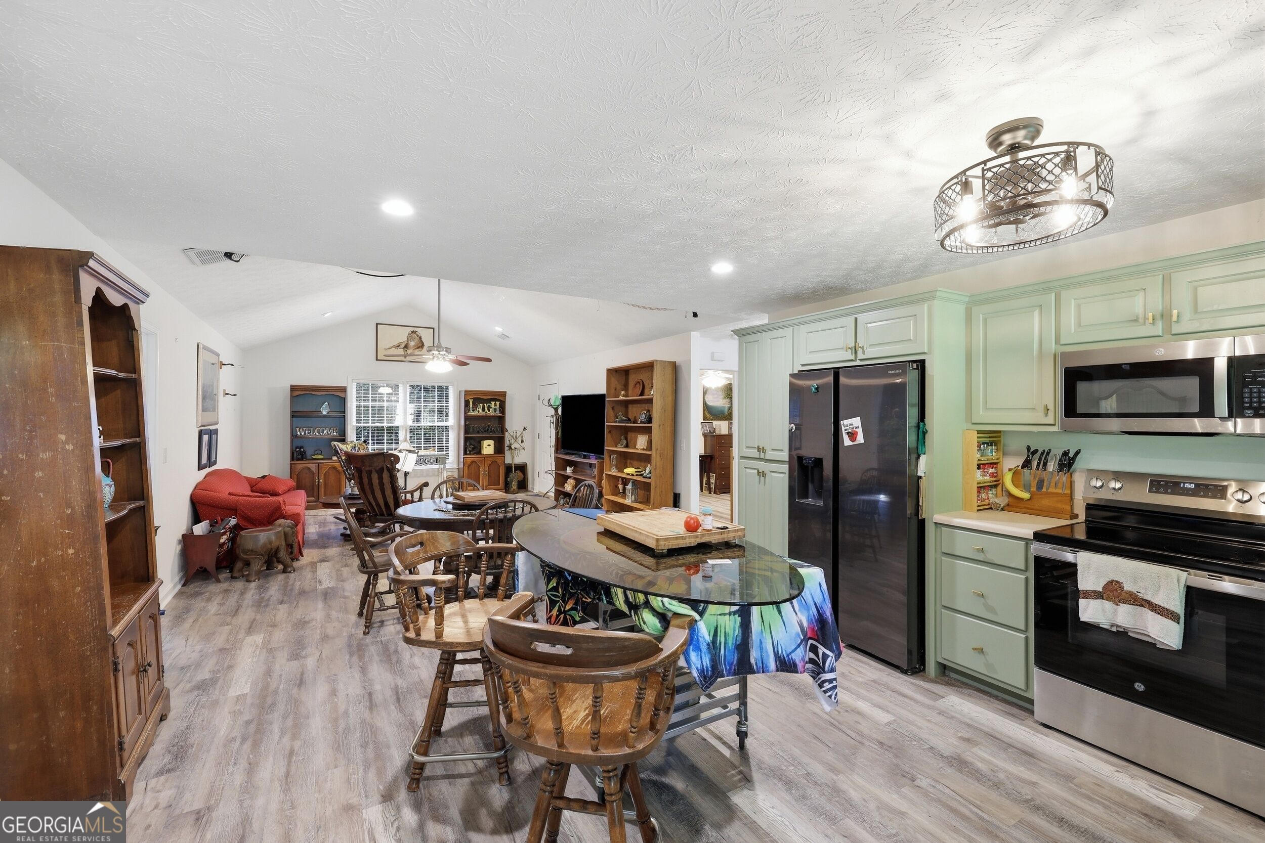 61 Majestic Oak Drive Property Photo 12