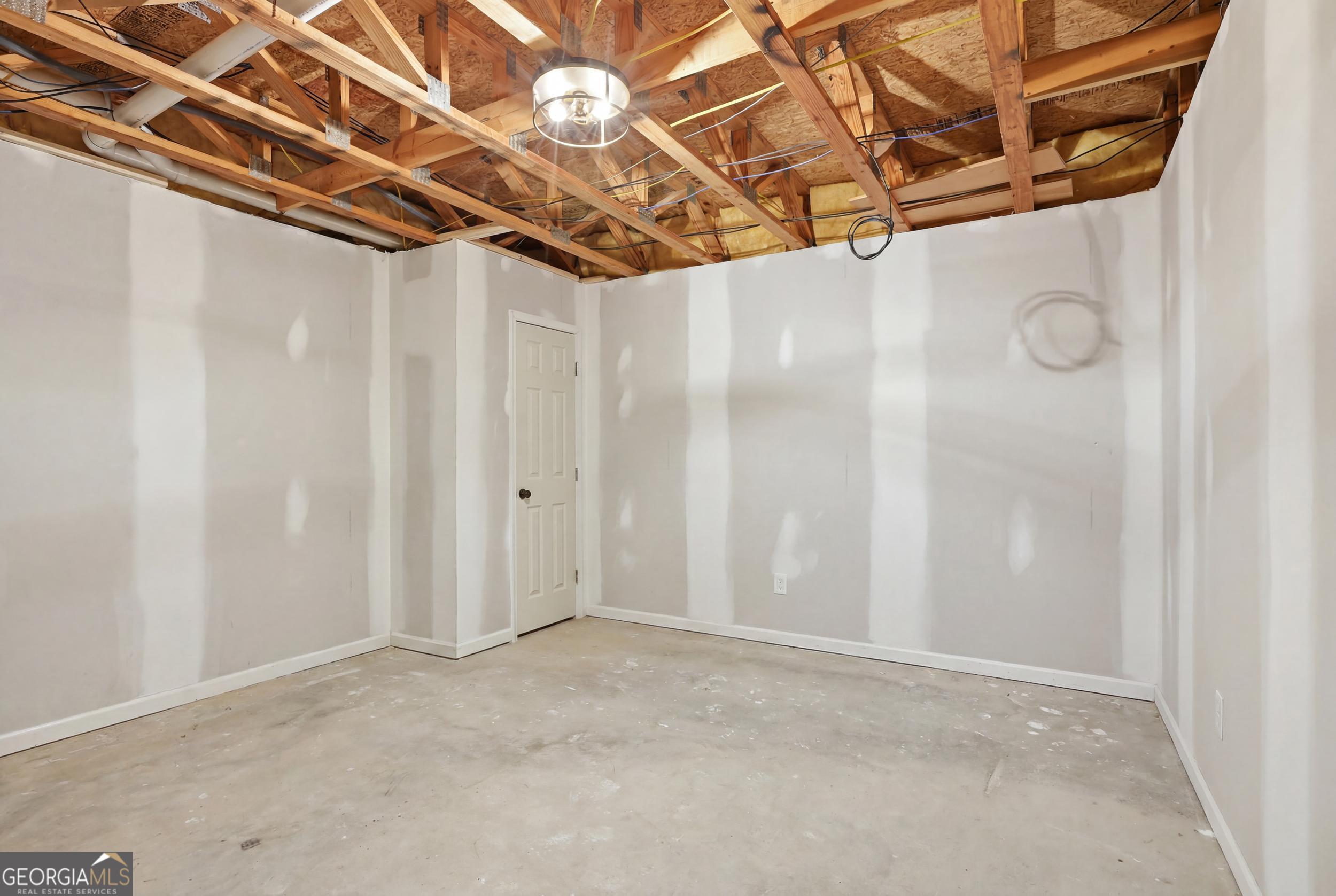 61 Majestic Oak Drive Property Photo 26