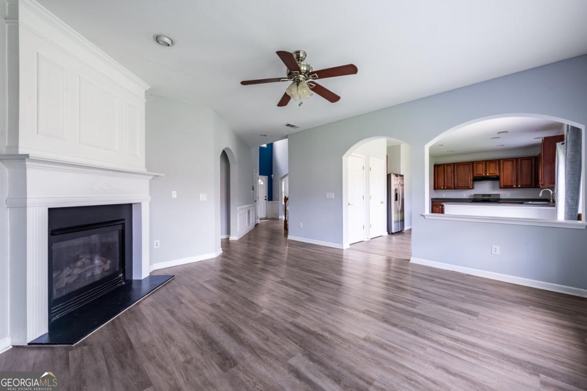 7702 Parkside Drive Property Photo 15