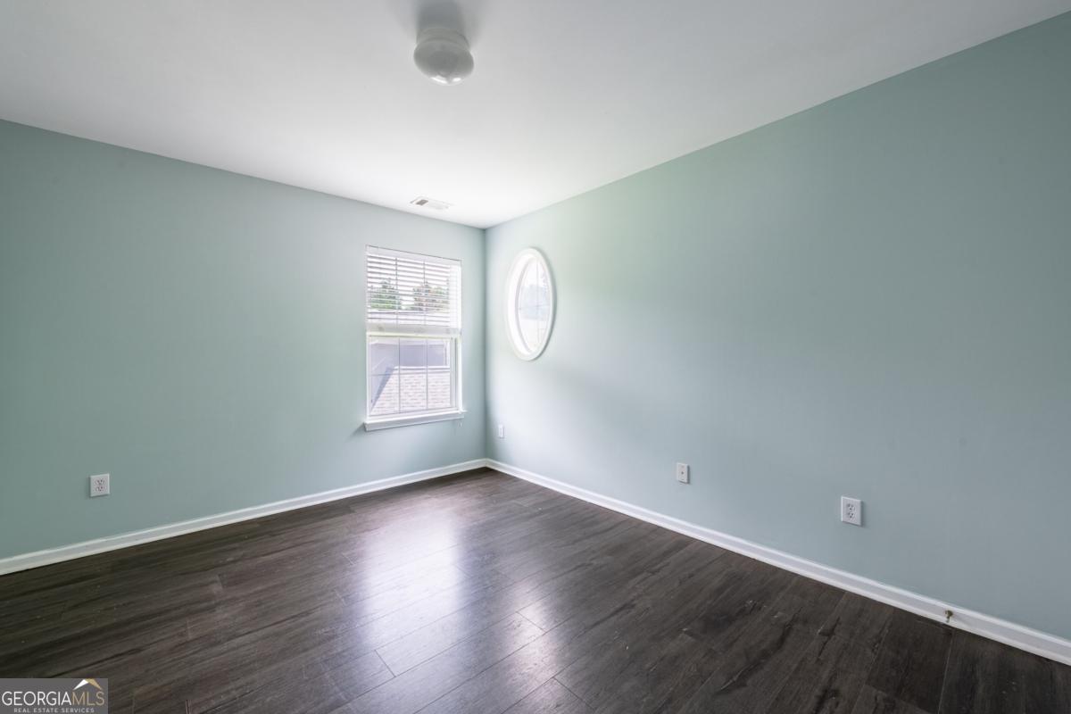7702 Parkside Drive Property Photo 20