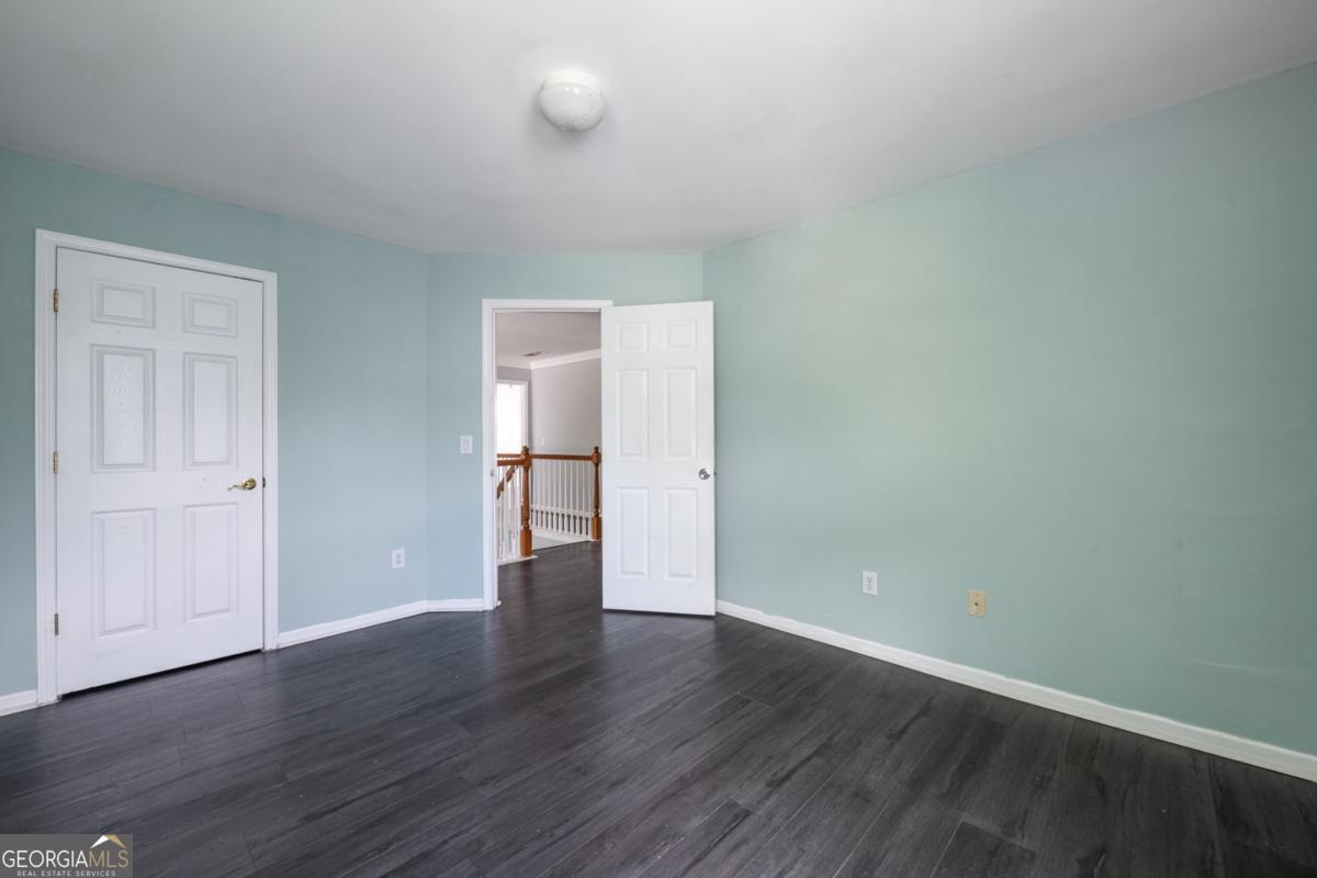 7702 Parkside Drive Property Photo 21