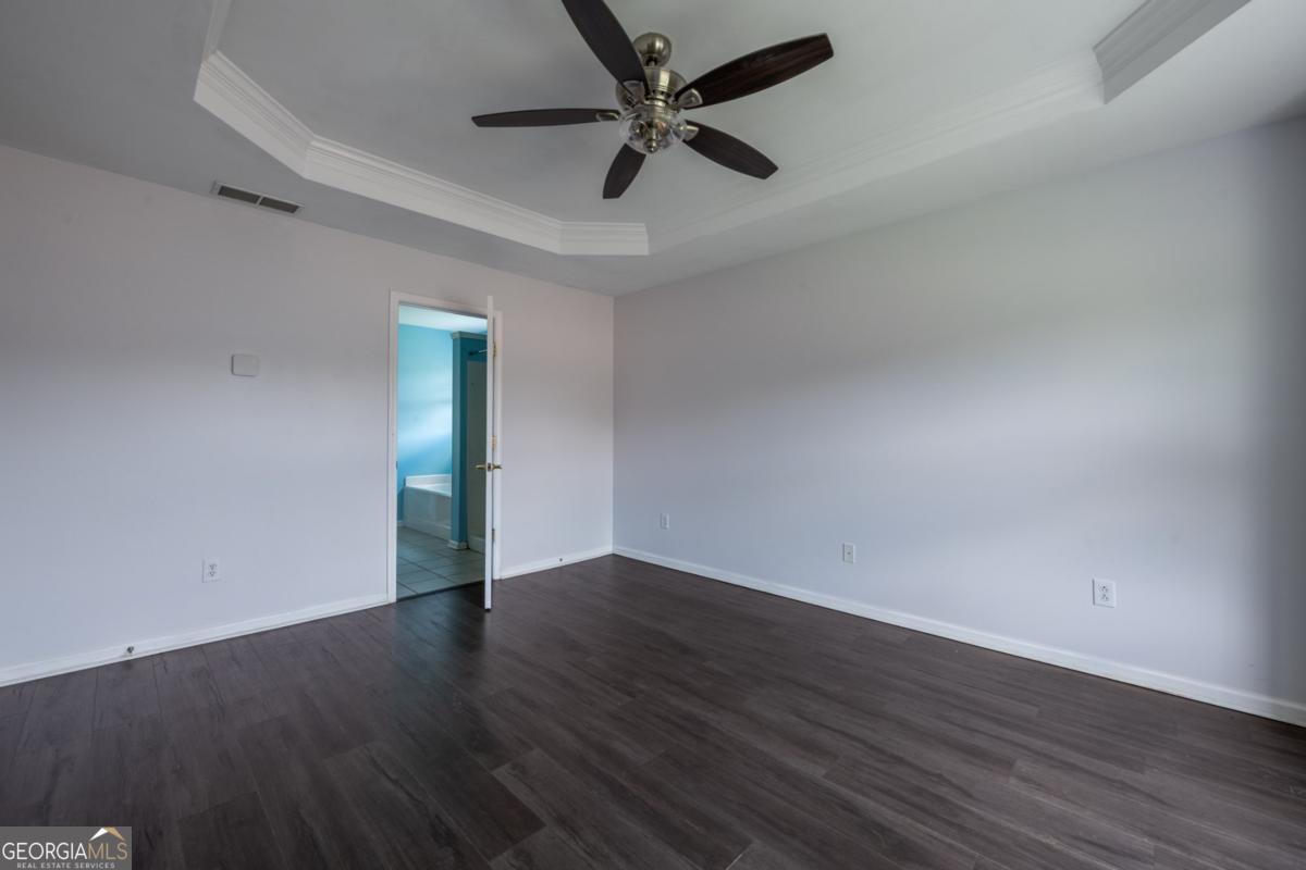 7702 Parkside Drive Property Photo 29