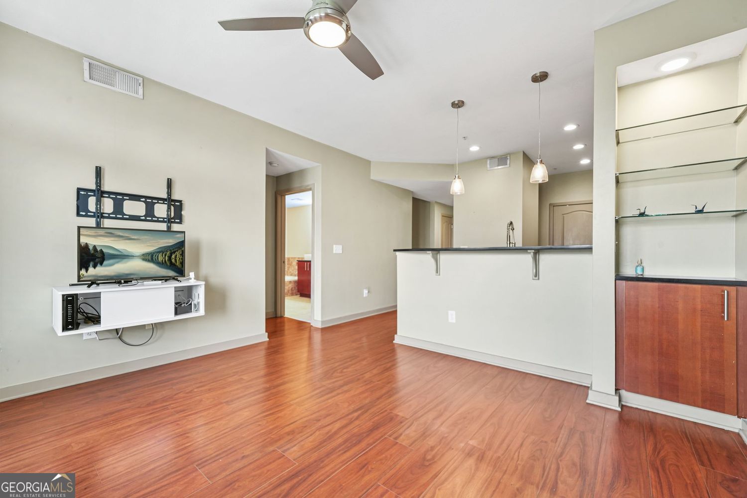 390 17th Street Nw # 5037 Property Photo 8