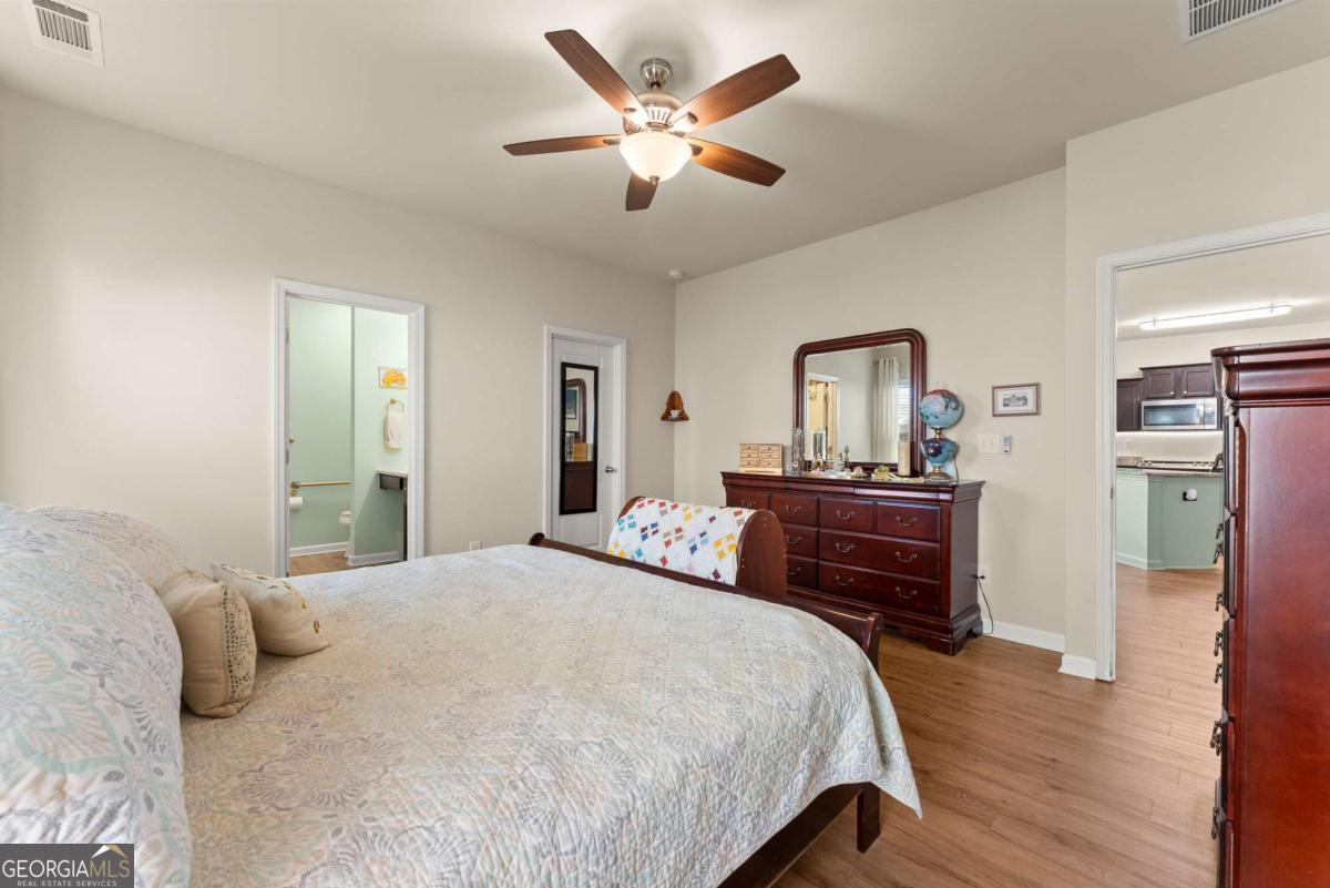740 Independence Avenue Property Photo 13