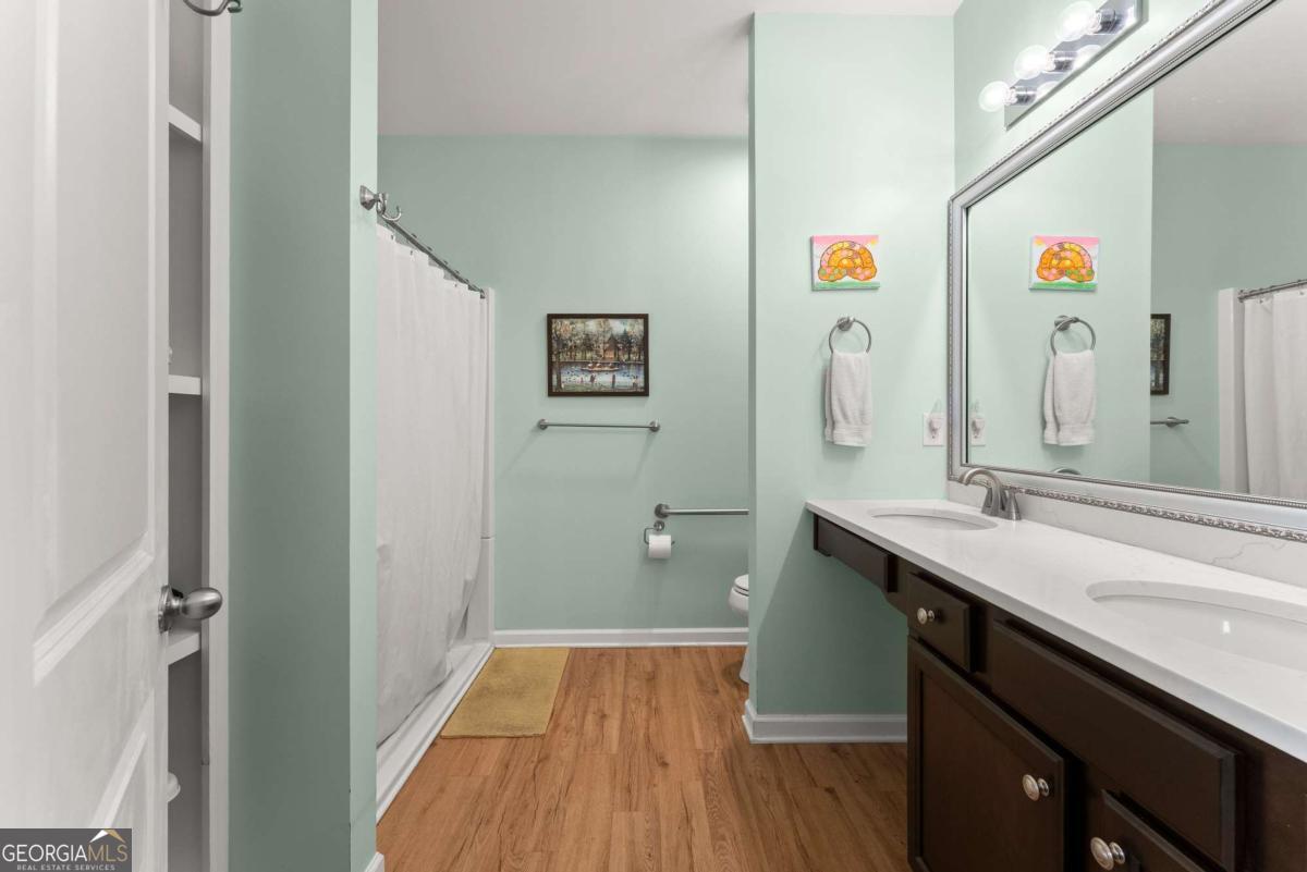 740 Independence Avenue Property Photo 14