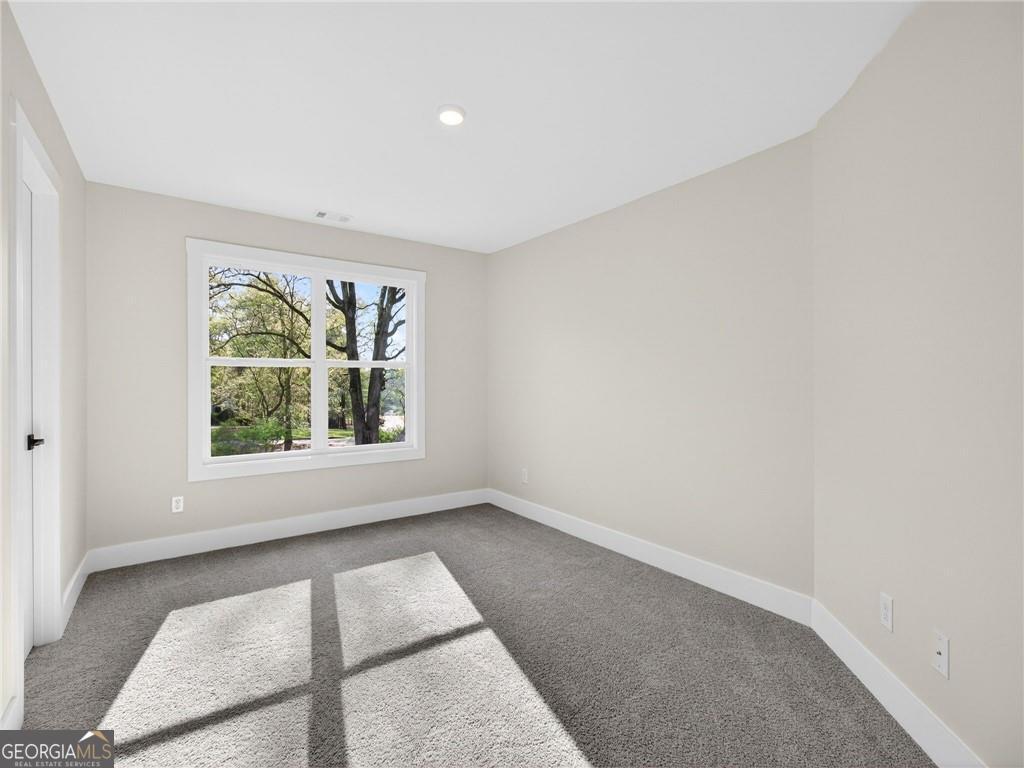 1091 Deer Trail Property Photo 37