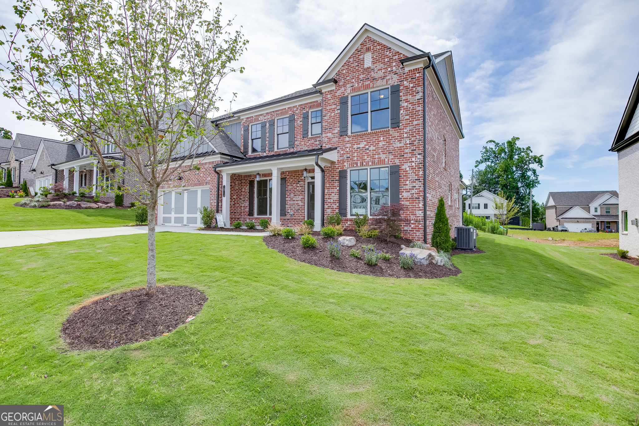 1813 Piney Bend Drive Property Photo 3