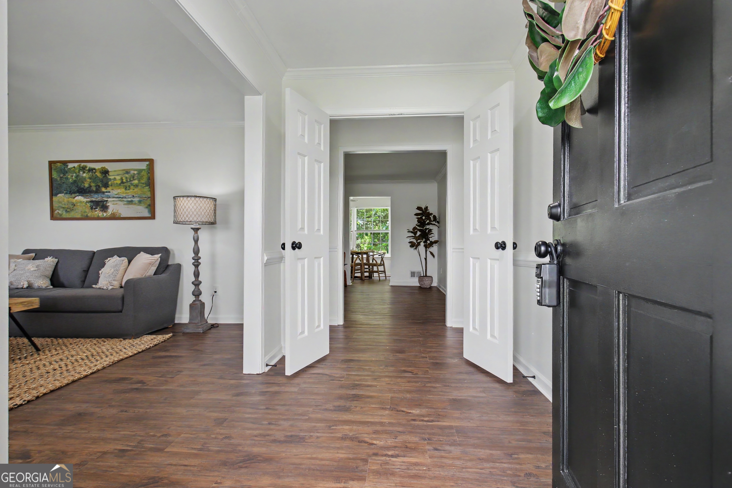105 Walden Way Property Photo 11