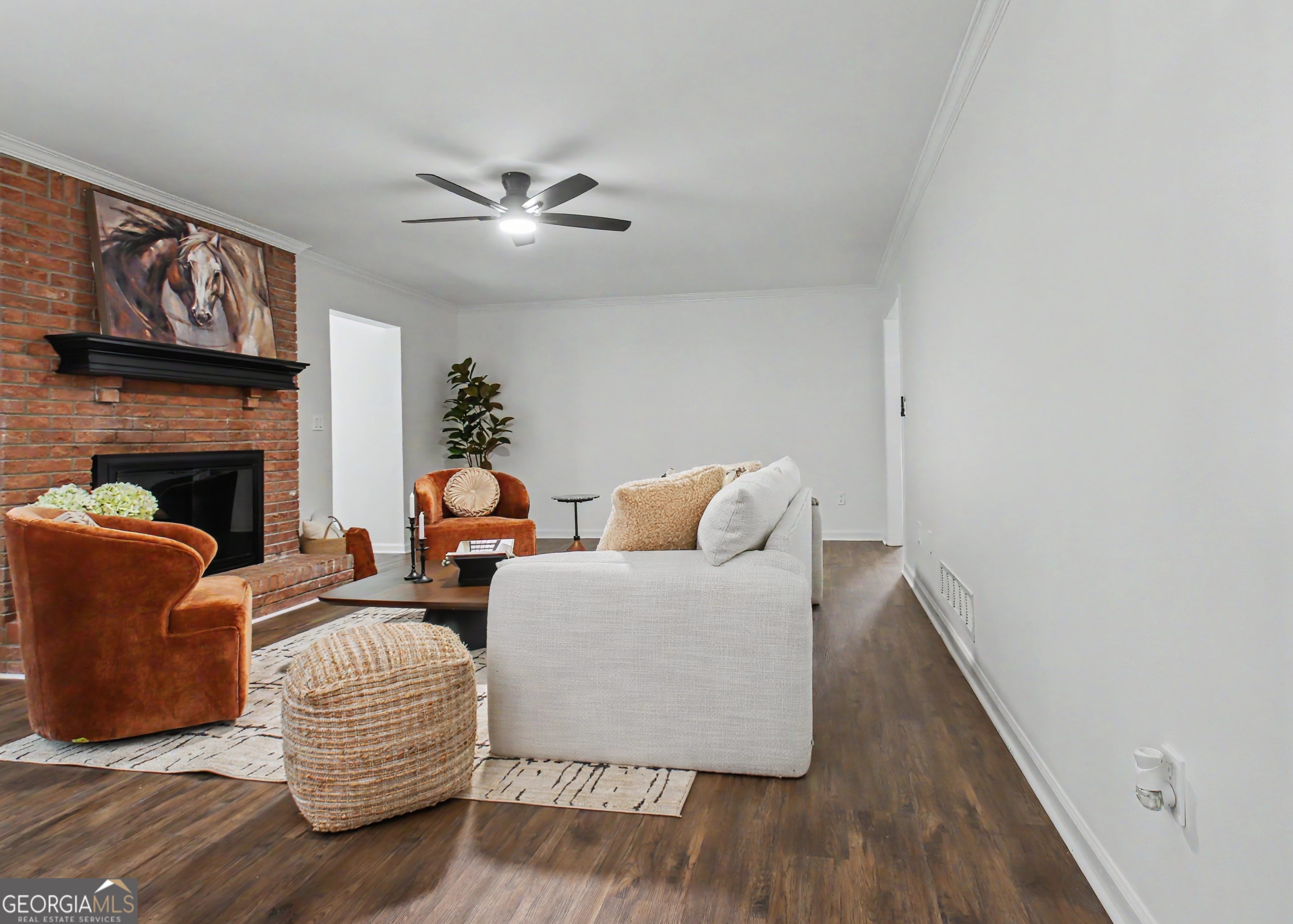 105 Walden Way Property Photo 41