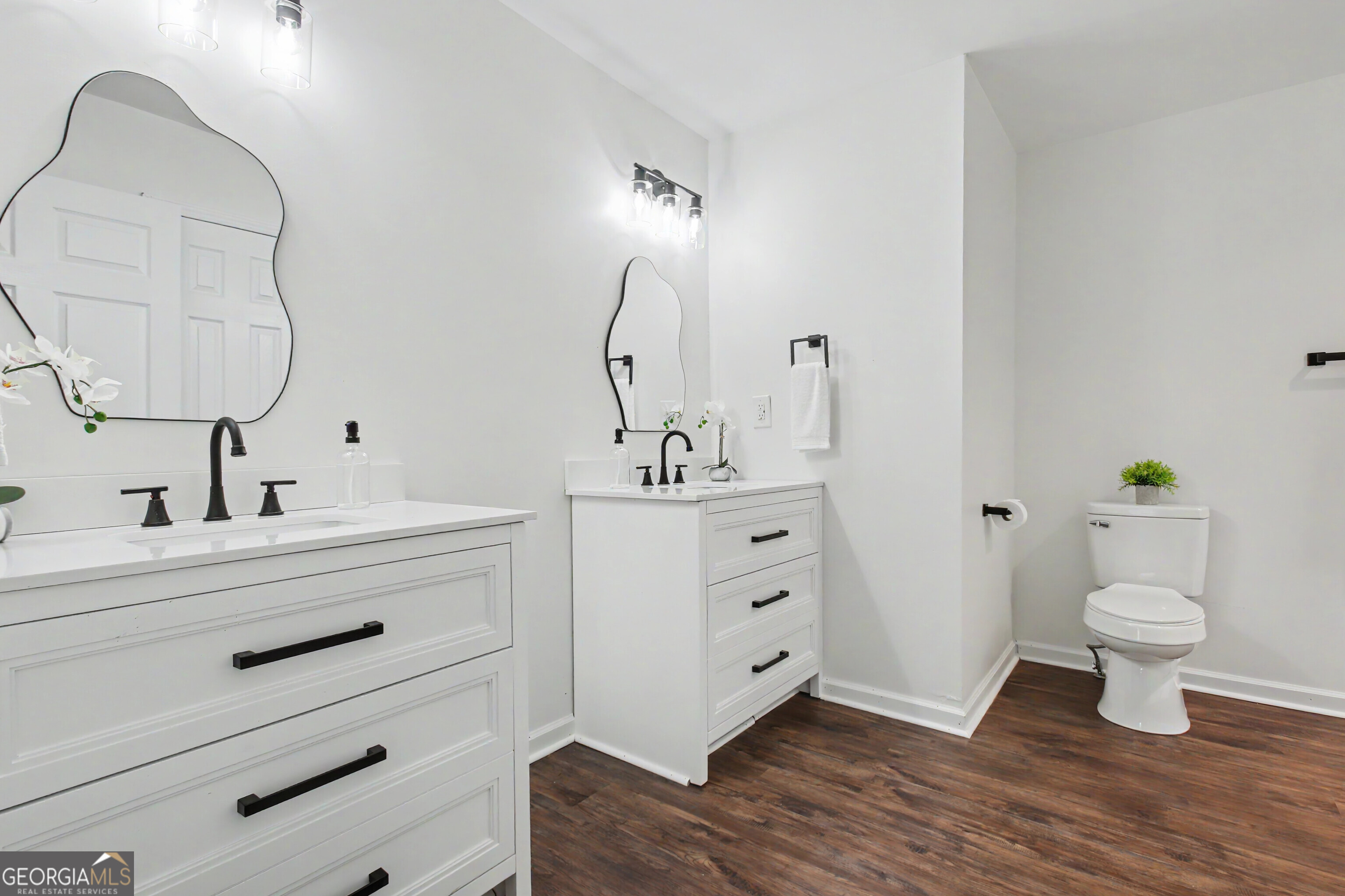 105 Walden Way Property Photo 63