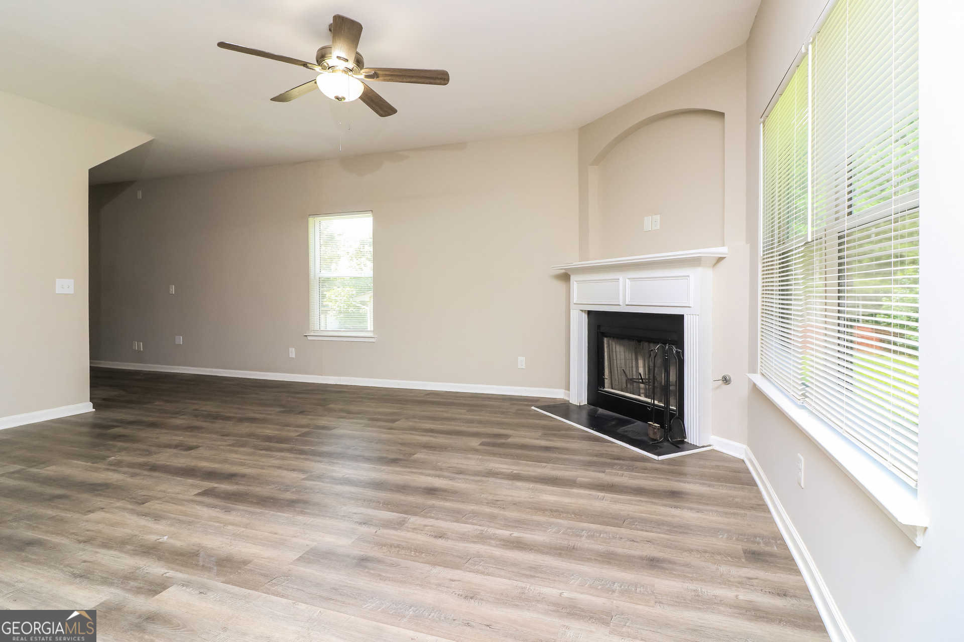 7478 Absinth Drive Property Photo 6