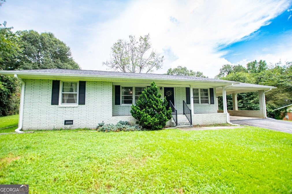 85 Greenwood Lane Property Photo 1