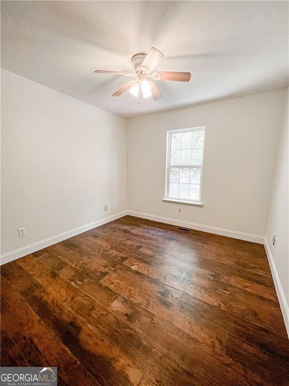 102 Putnam Road Property Photo 11