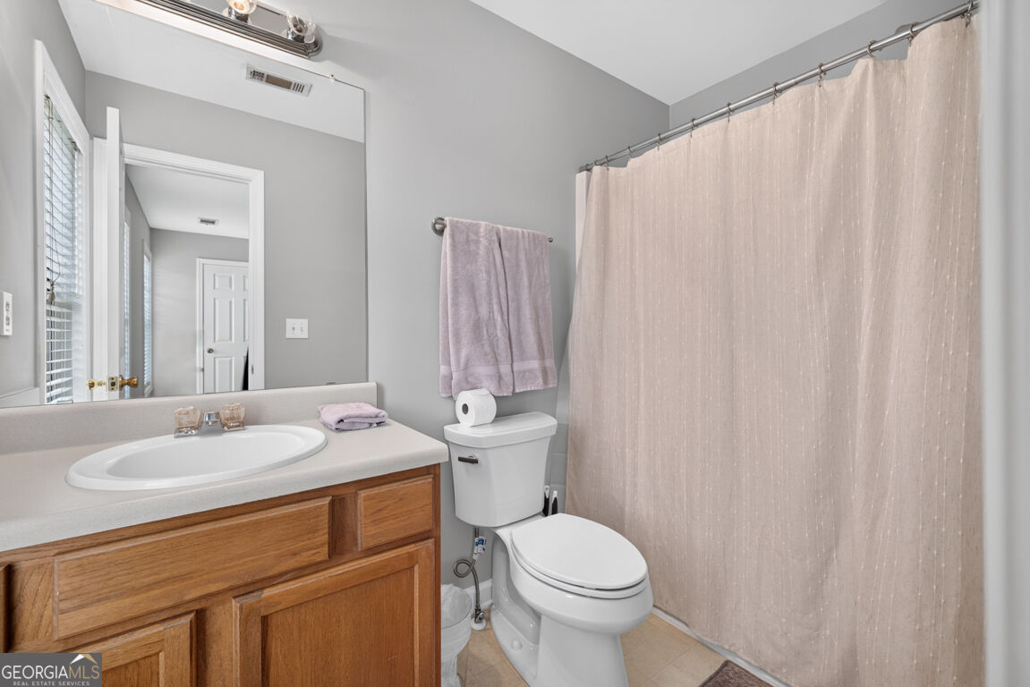 2114 Ne Millgate Lane Property Photo 15
