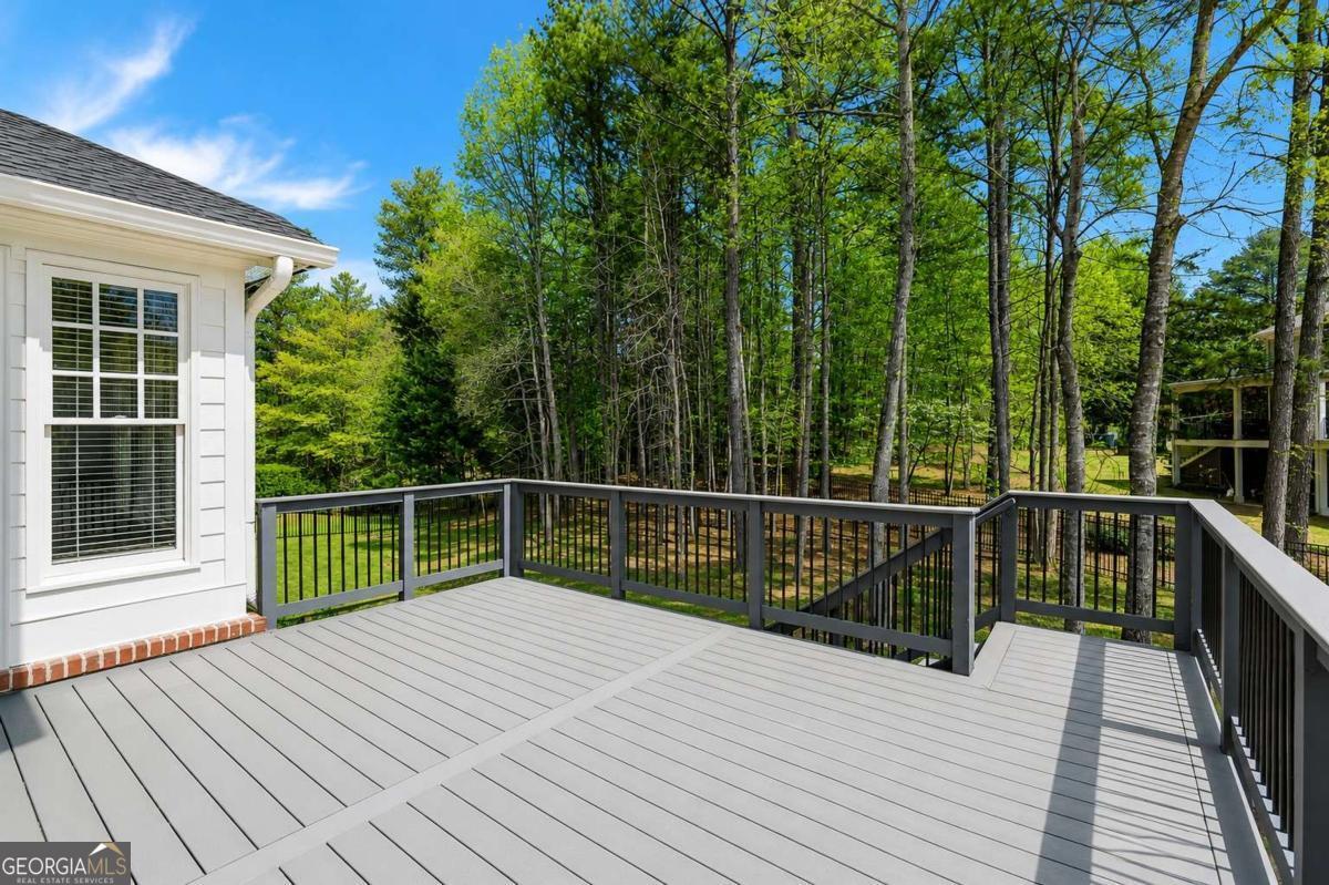 5069 Tarry Glen Drive Property Photo 10