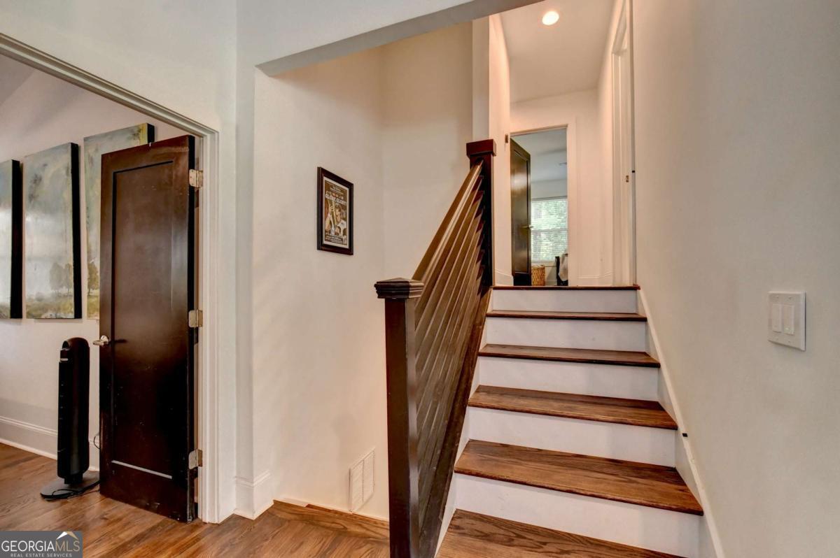2345 Tilson Road Property Photo 8