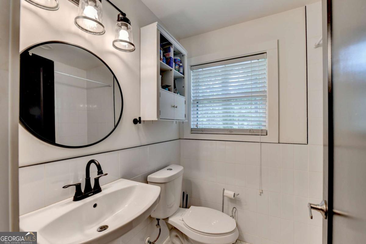 2345 Tilson Road Property Photo 15
