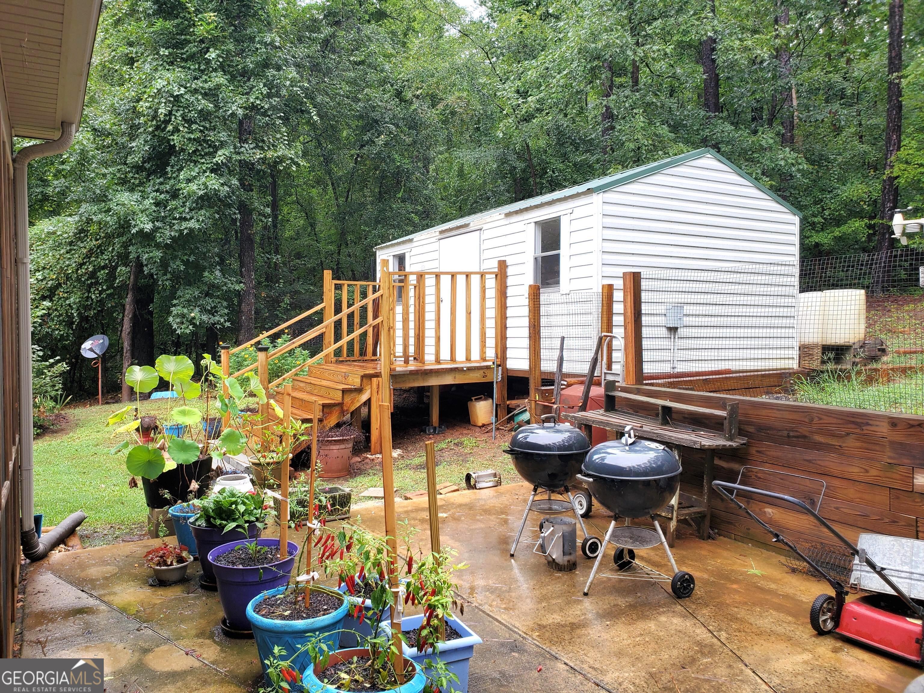 575 Starling Drive Property Photo 6