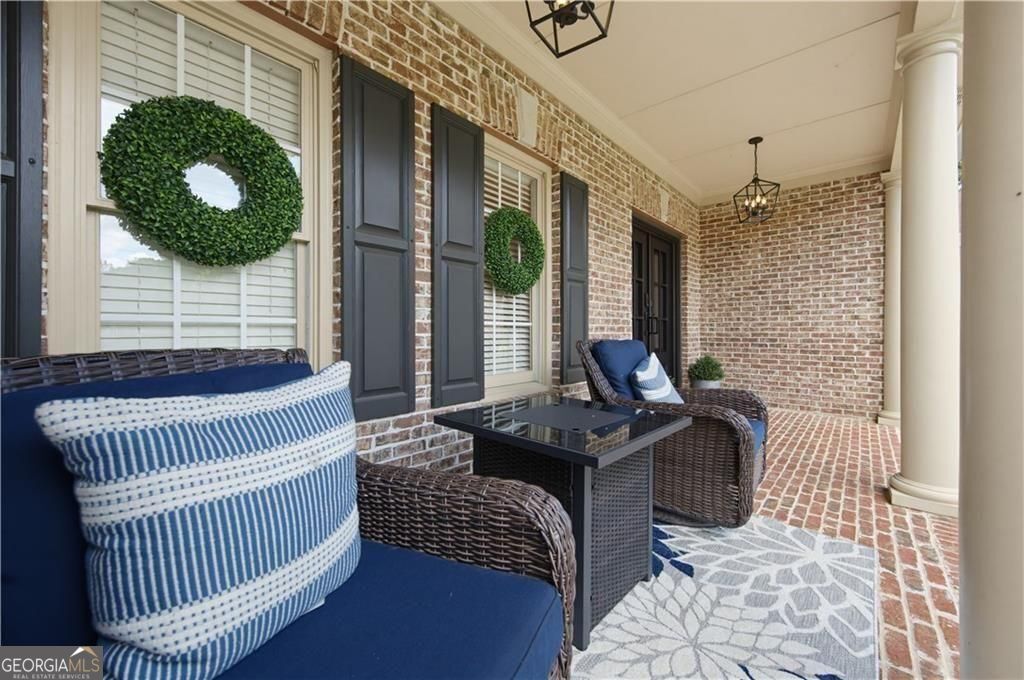 6885 Woodspring Way Property Photo 1