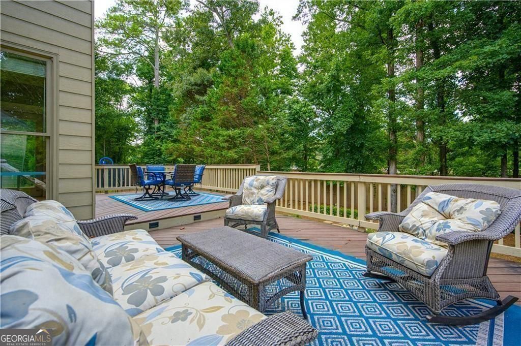 6885 Woodspring Way Property Photo 6