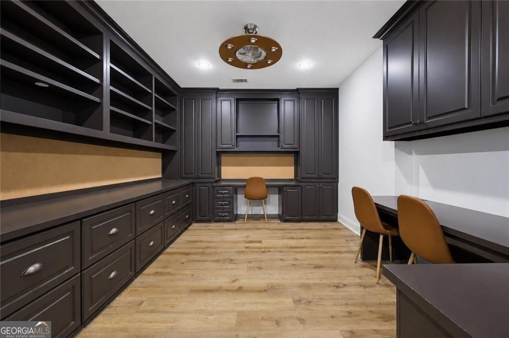 6885 Woodspring Way Property Photo 43