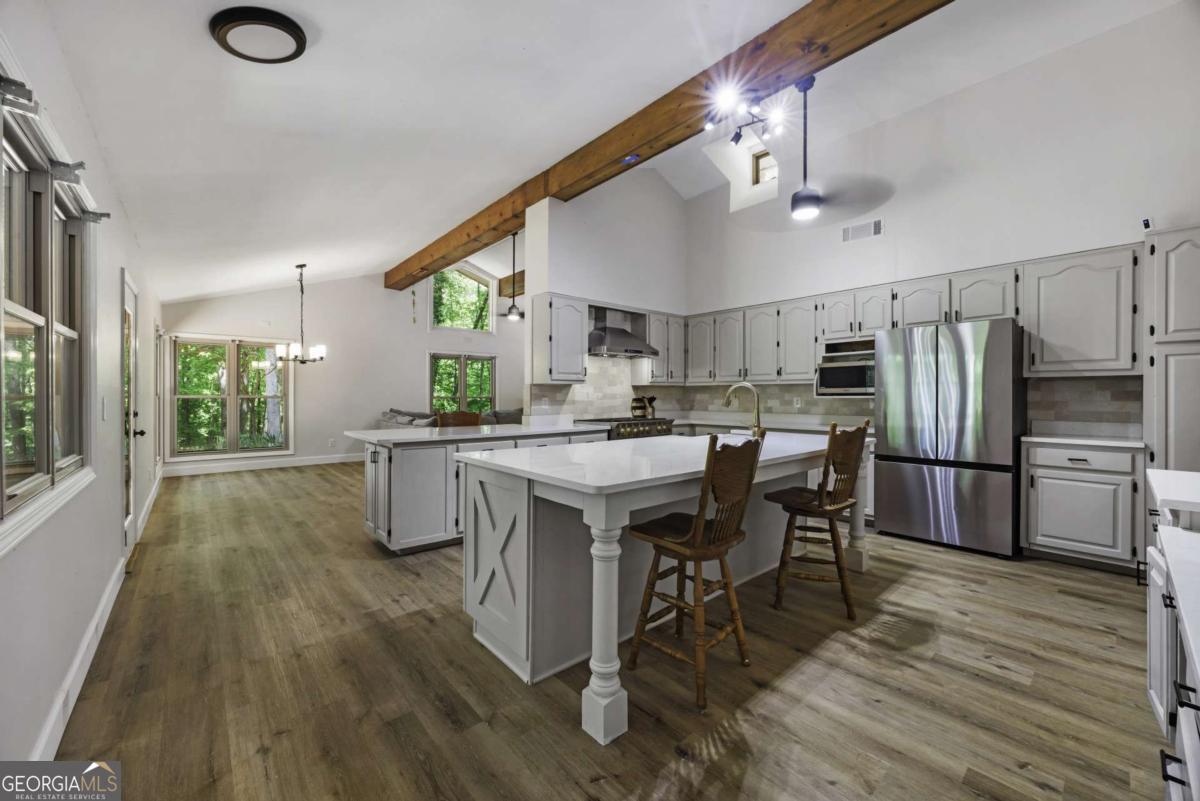 3108 Chapel Hill Road Property Photo 14