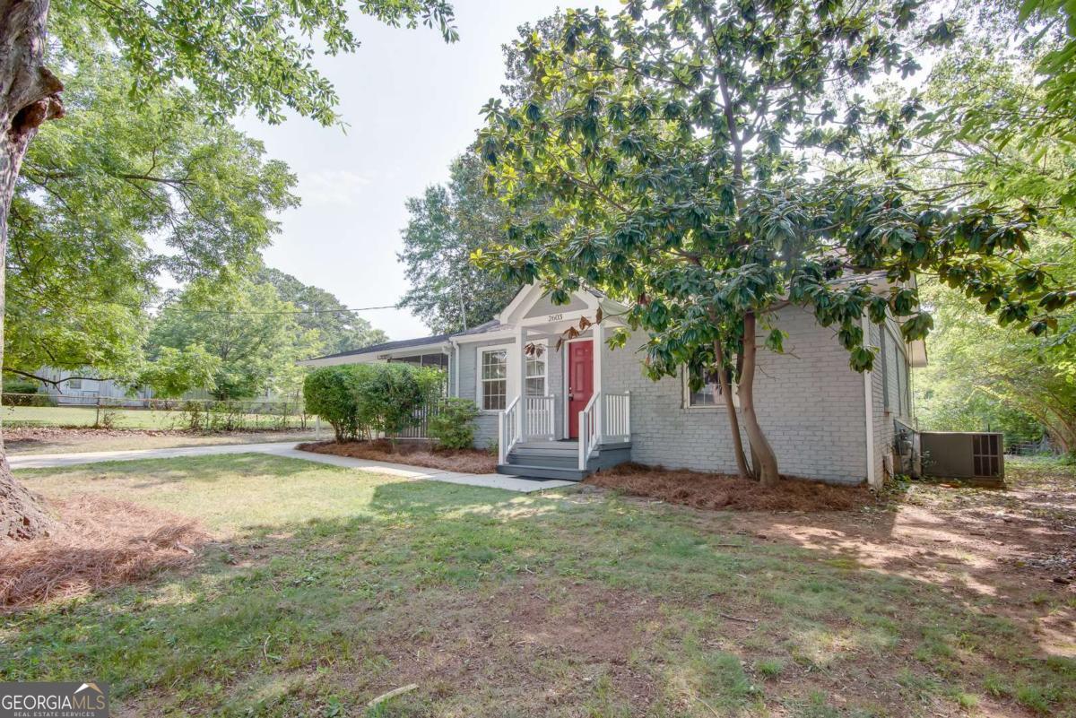 2603 Davenport Street Se Property Photo 3