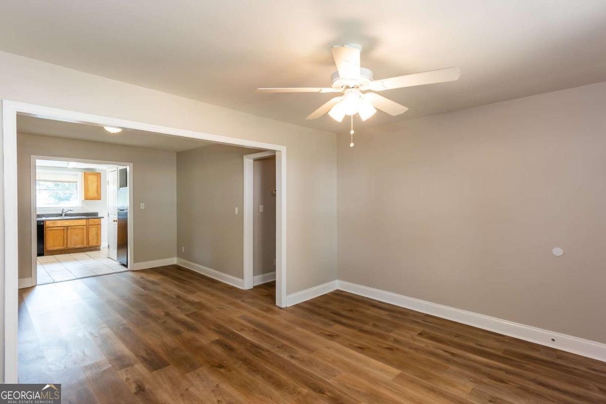 2603 Davenport Street Se Property Photo 6