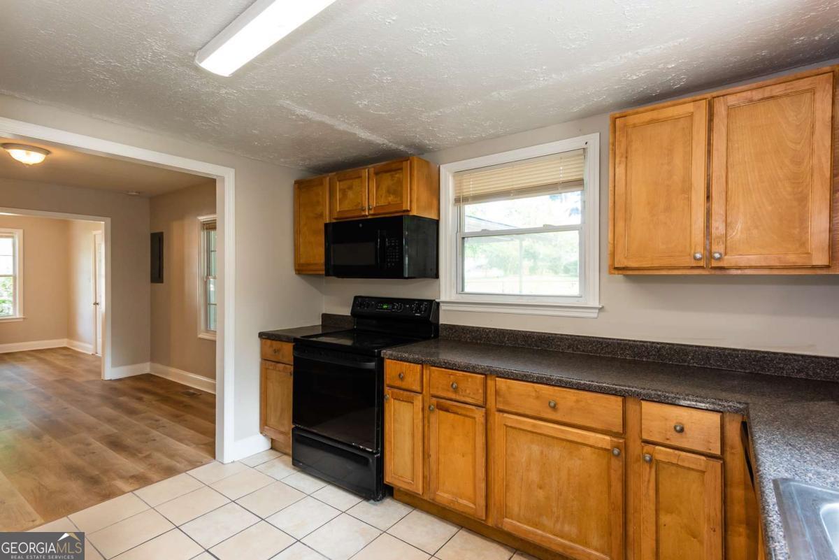 2603 Davenport Street Se Property Photo 14