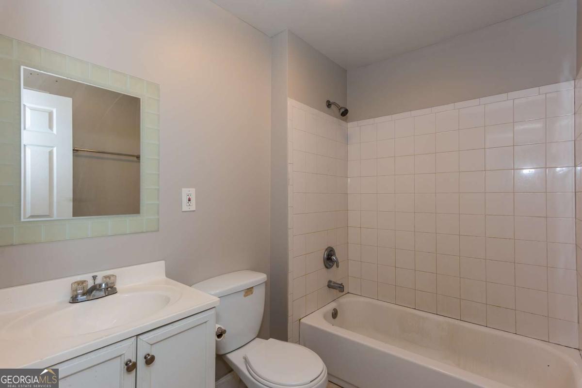 2603 Davenport Street Se Property Photo 22